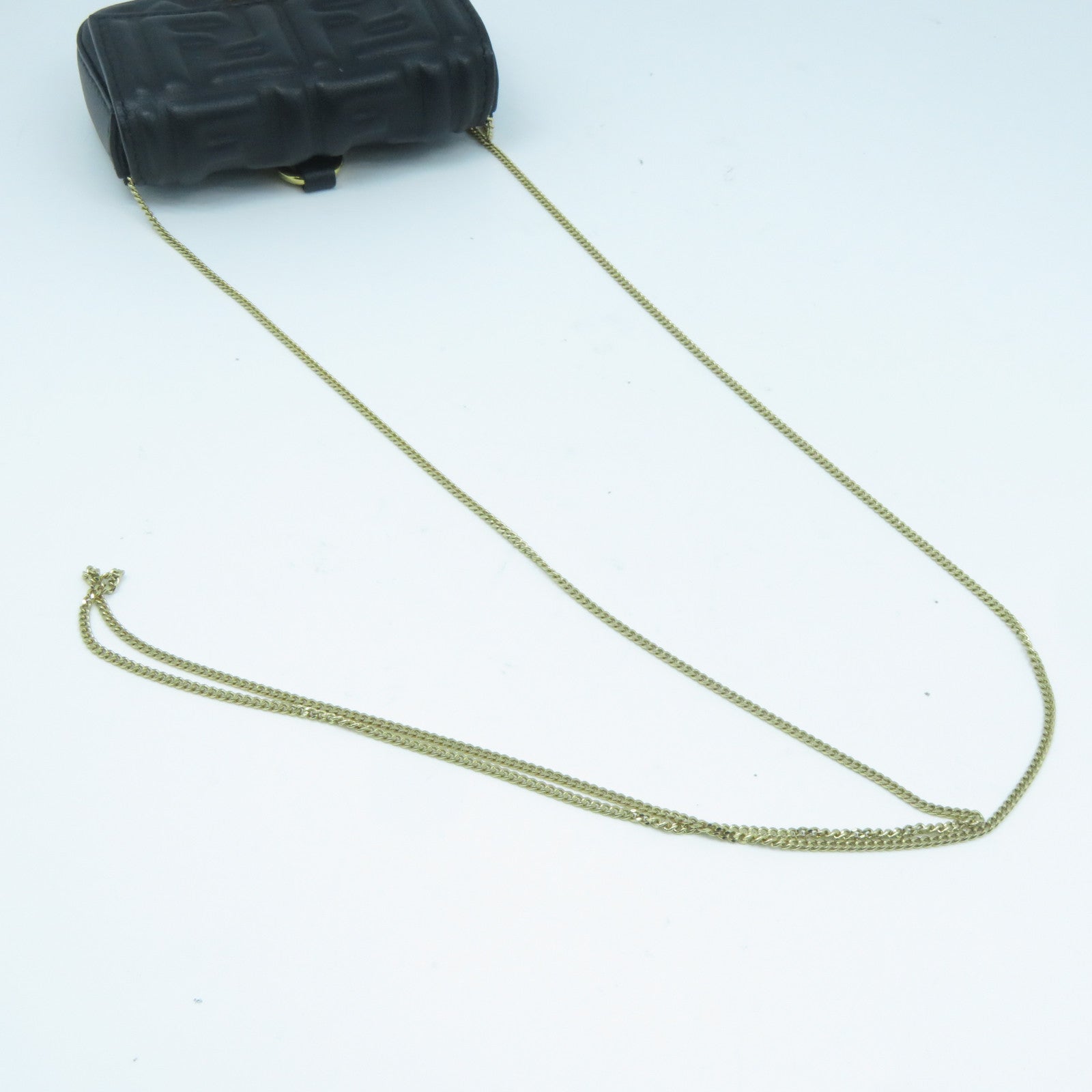 FENDI 牛皮皮革Card Case With Chain金扣鏈帶卡片套黑色