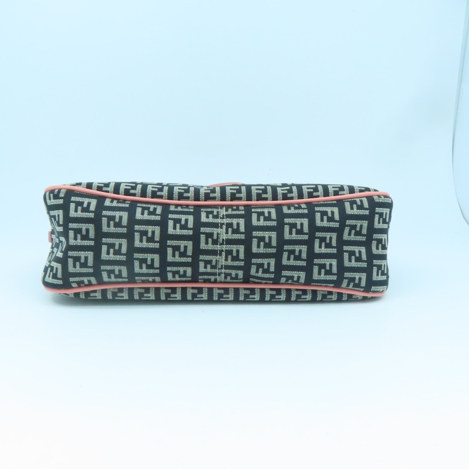 FENDI 帆布Shoulder Bag金扣肩背袋黑色/粉紅色