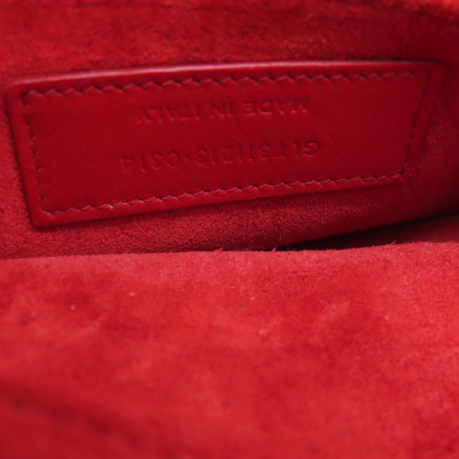 YVES SAINT LAURENT 牛皮皮革Clutch金扣手拿包红色