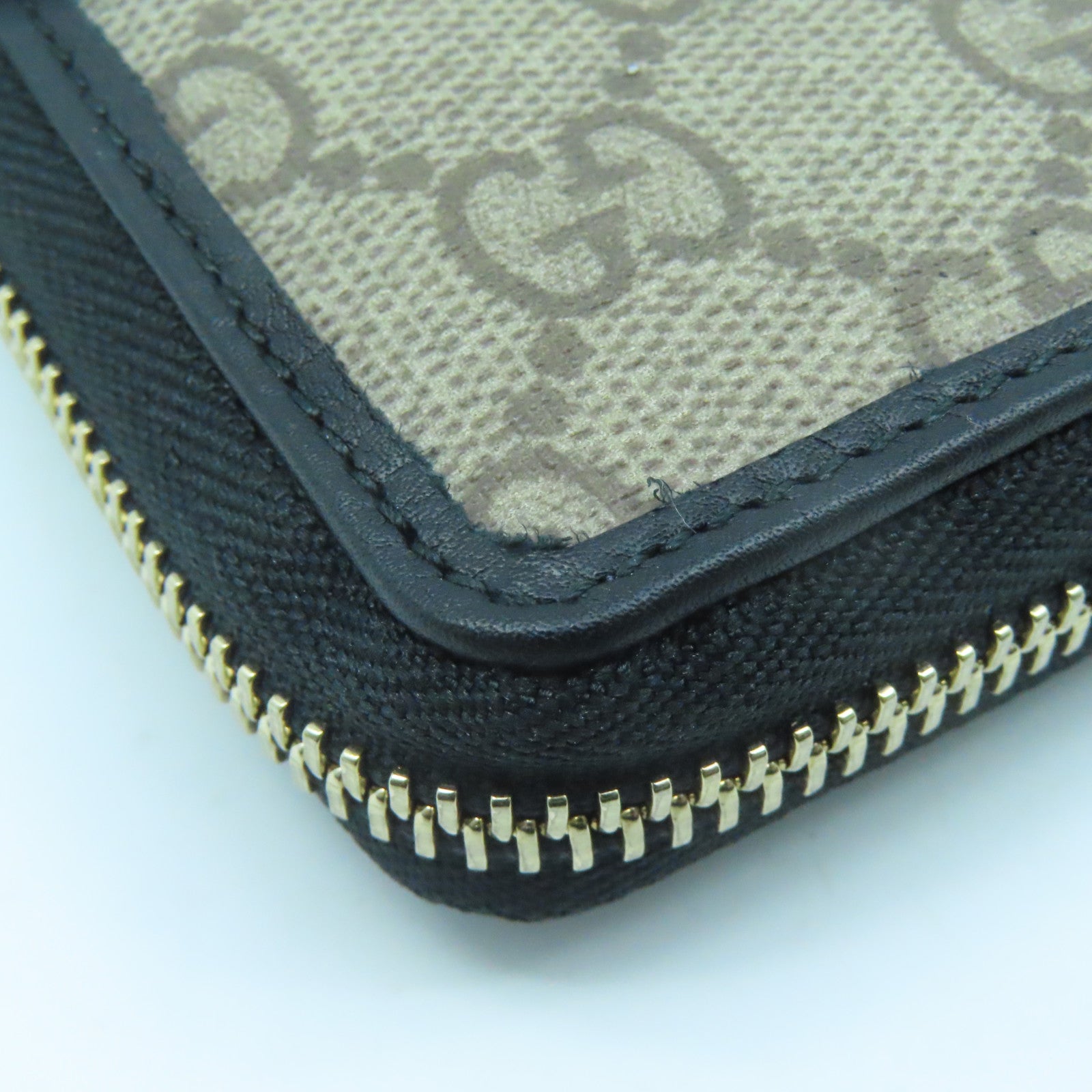 GUCCI 涂层皮革Round Wallet金扣长钱包啡色
