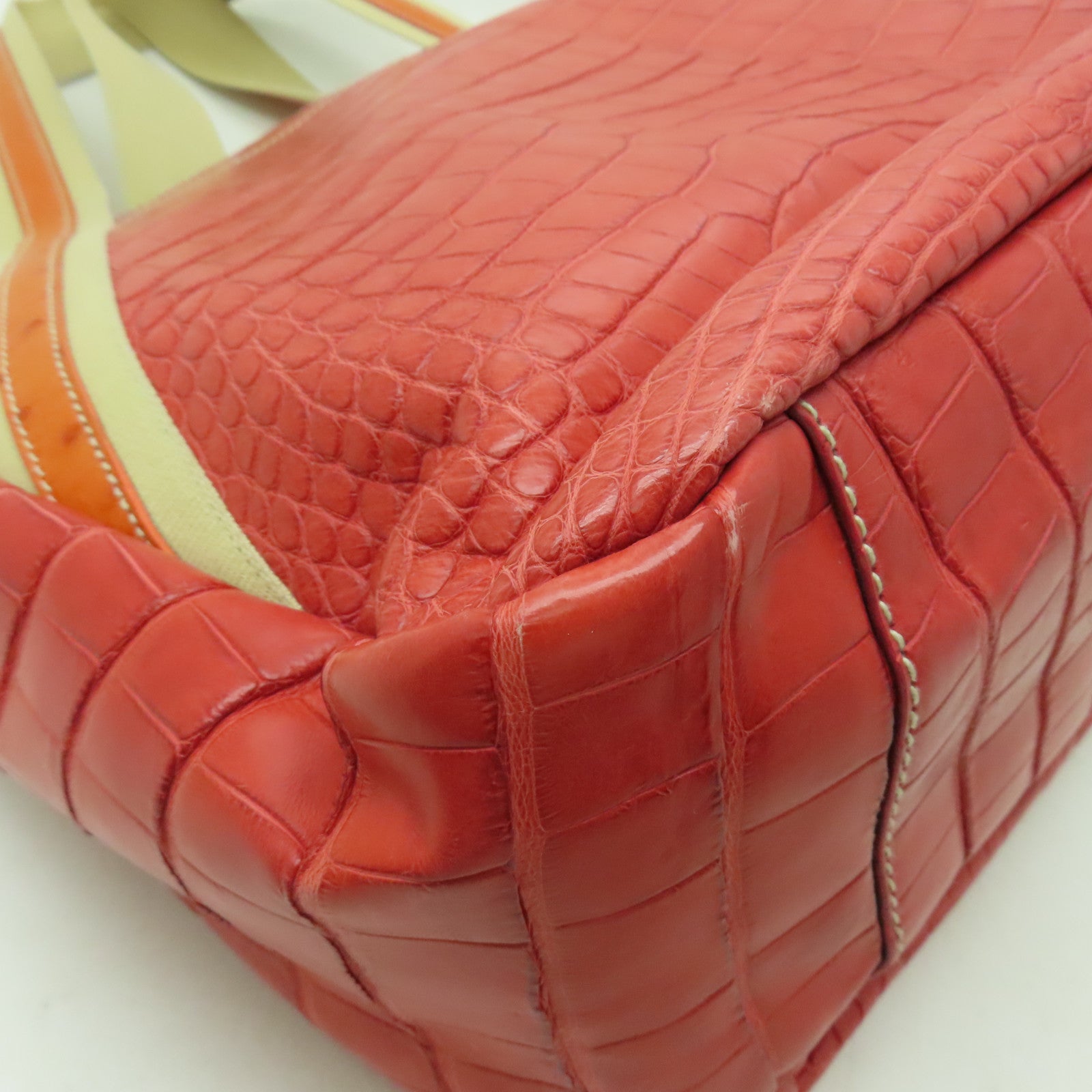PRADA 鱷魚/鴕鳥皮革Shoulder Bag銀扣肩背袋紅色