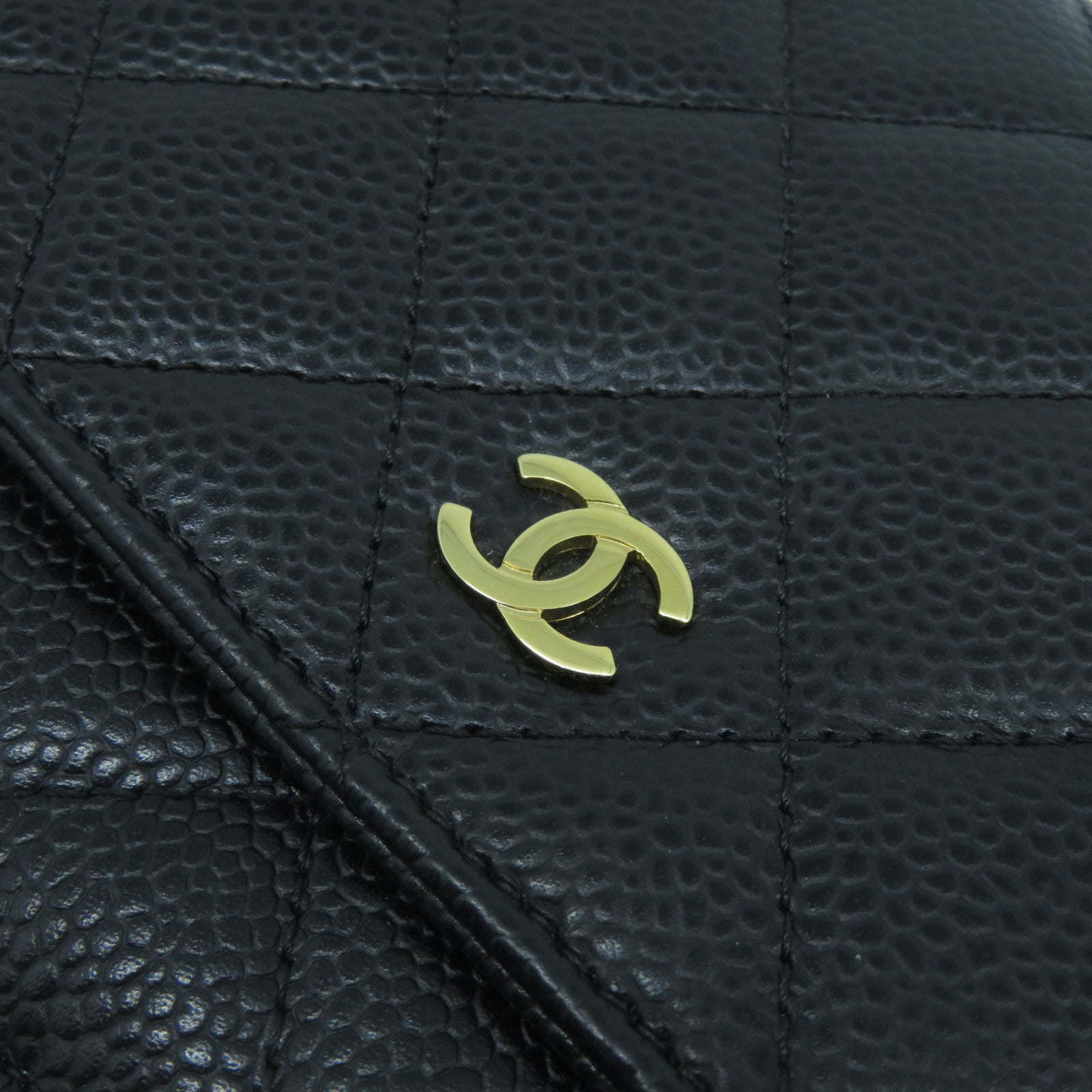 CHANEL 菱格Caviar皮革Wallet On Chain金扣鏈帶肩背袋黑色