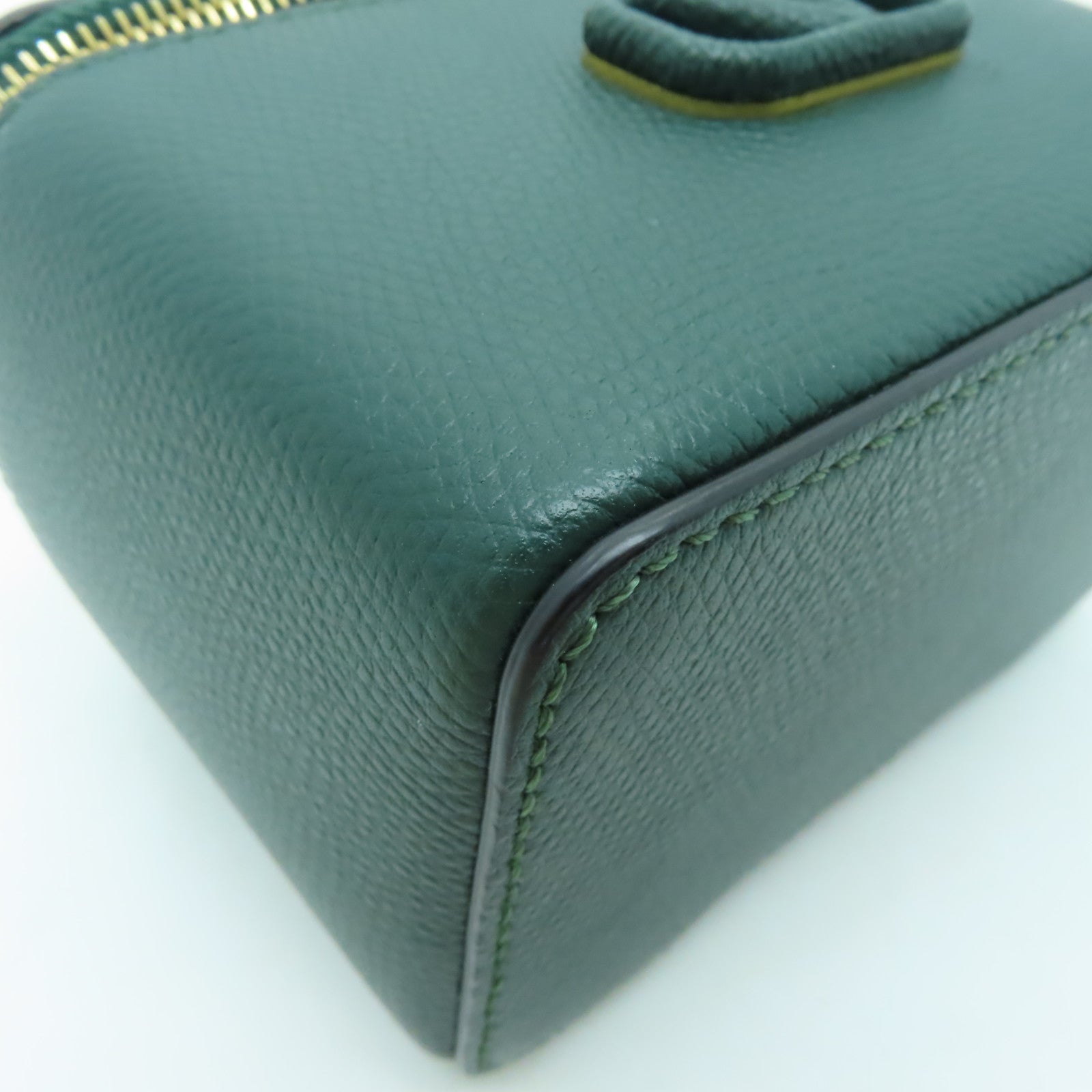 Valentino 牛皮皮革Mini Vsling Vanity Case金扣手挽肩背兩用袋綠色