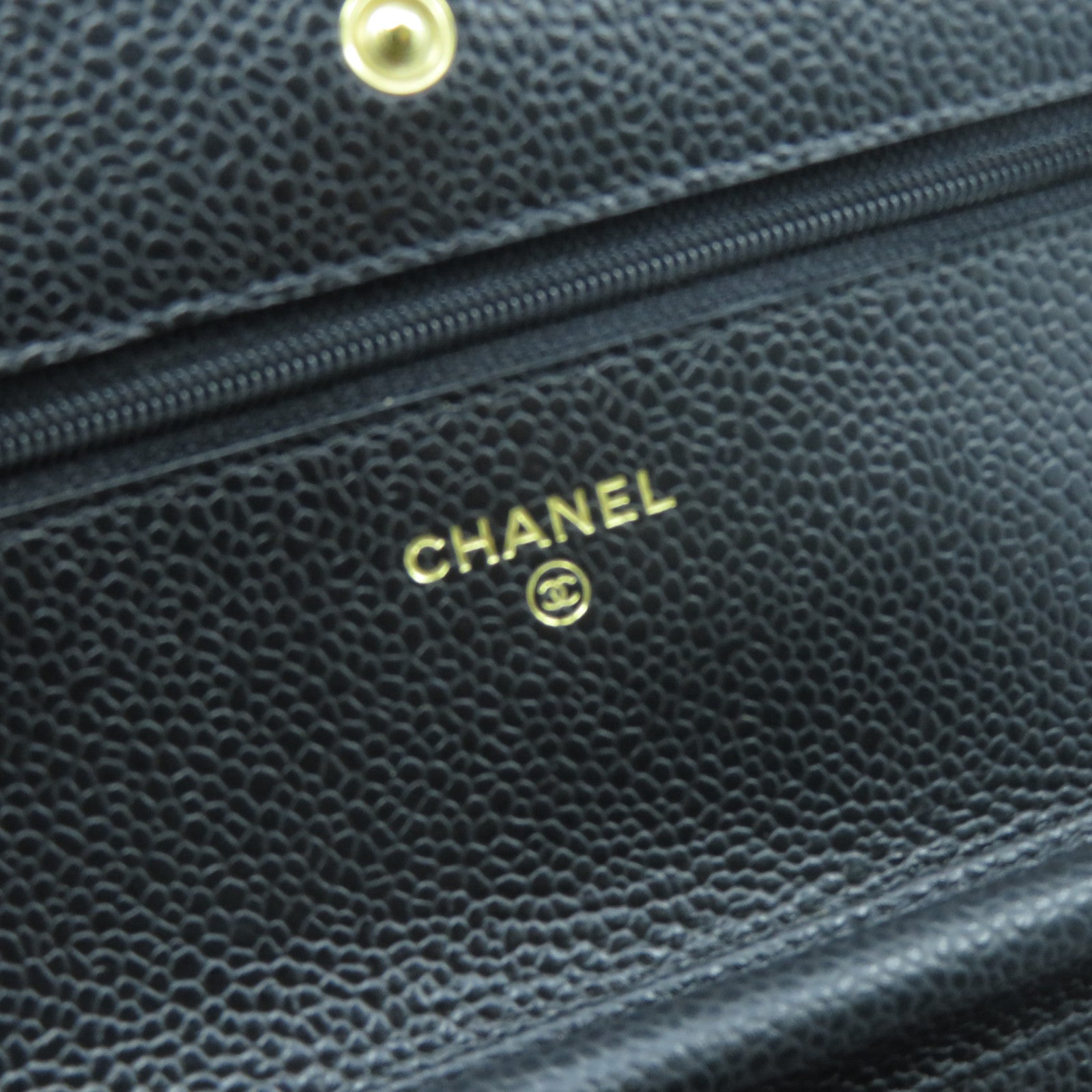 CHANEL 菱格Caviar皮革Wallet On Chain金扣鏈帶肩背袋黑色