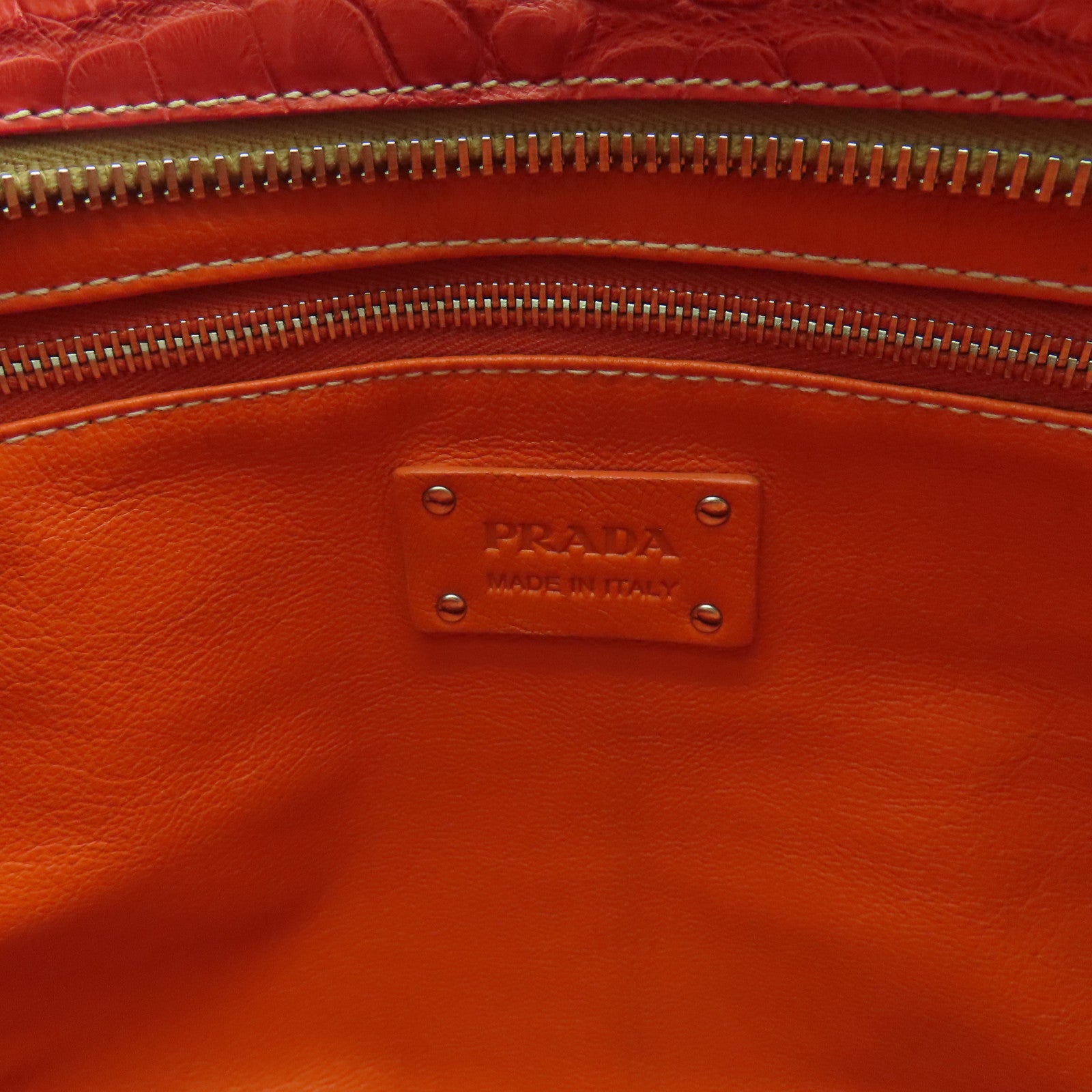 PRADA 鱷魚/鴕鳥皮革Shoulder Bag銀扣肩背袋紅色