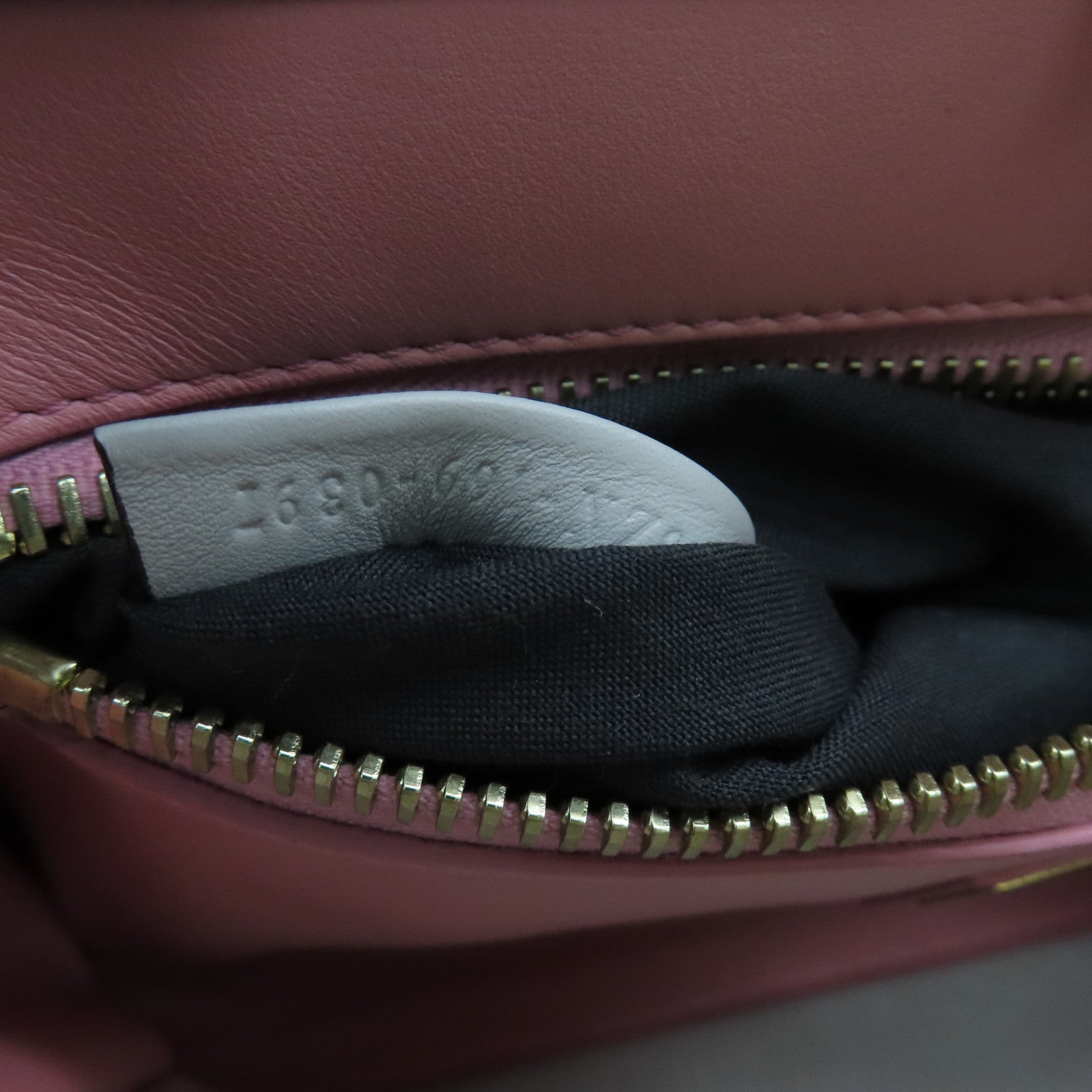 FENDI 【激減優惠】牛皮皮革Peekaboo金扣手挽肩背兩用袋米色