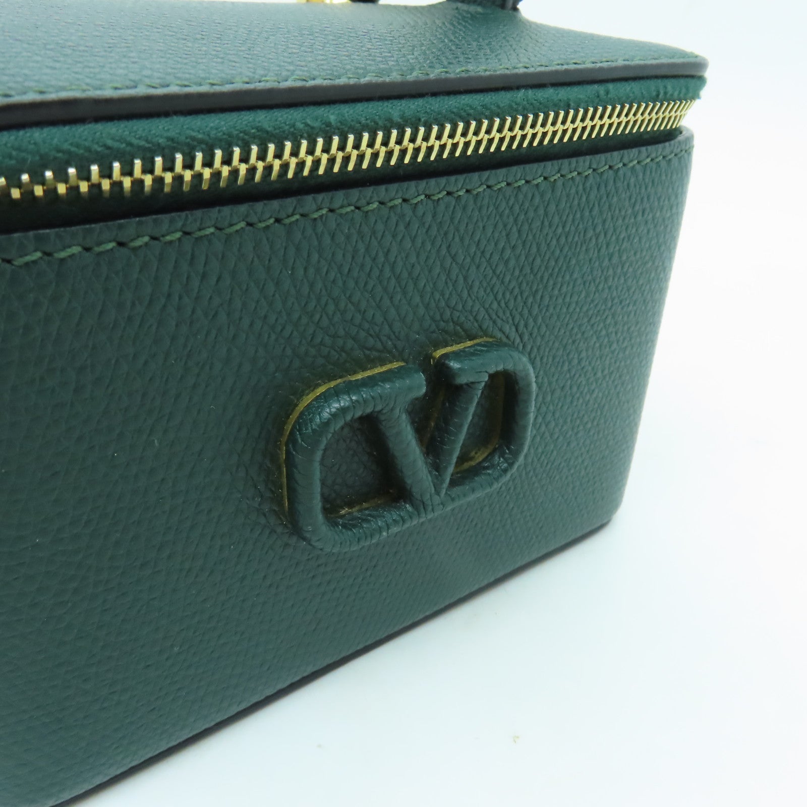 Valentino 牛皮皮革Mini Vsling Vanity Case金扣手挽肩背兩用袋綠色