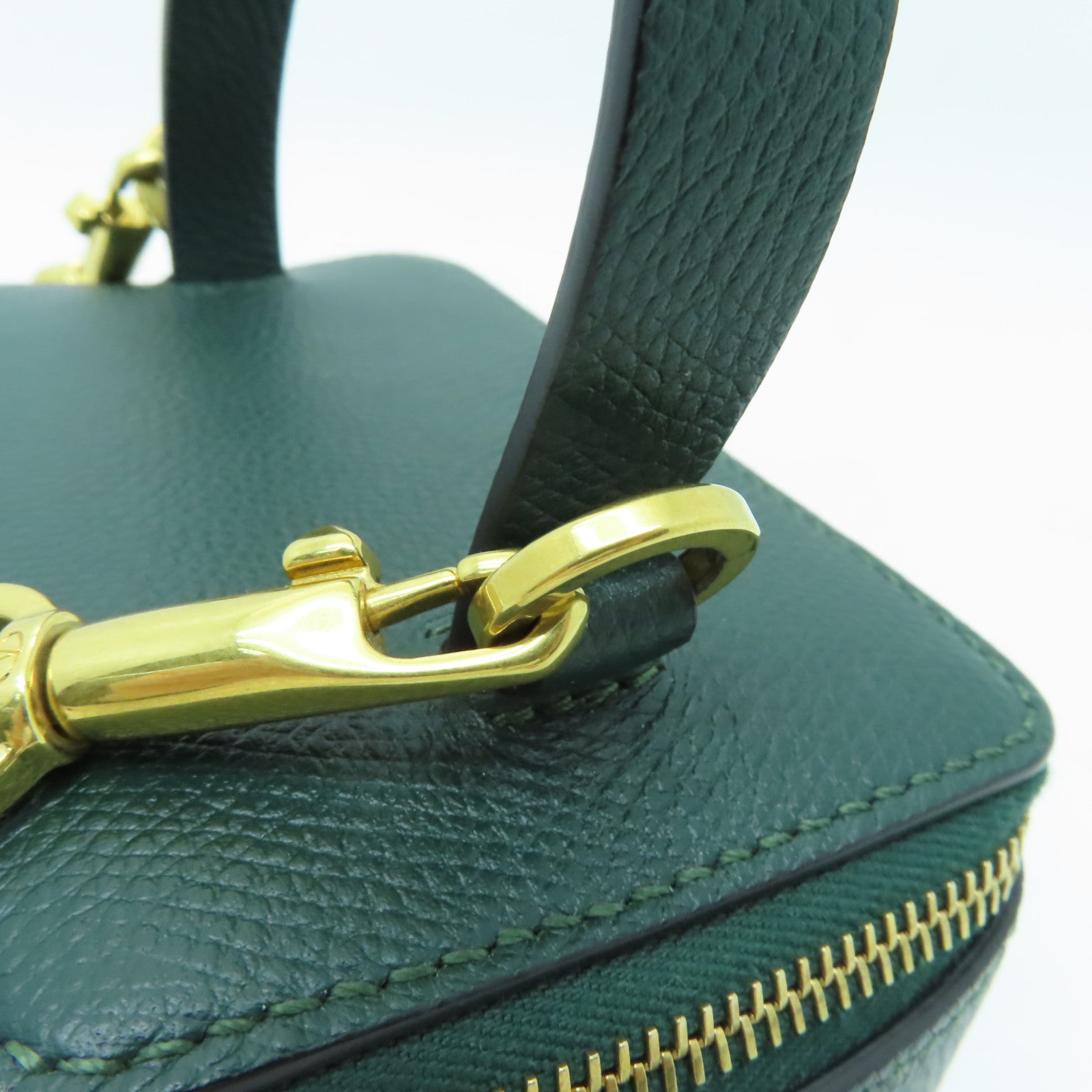 Valentino 牛皮皮革Mini Vsling Vanity Case金扣手挽肩背兩用袋綠色