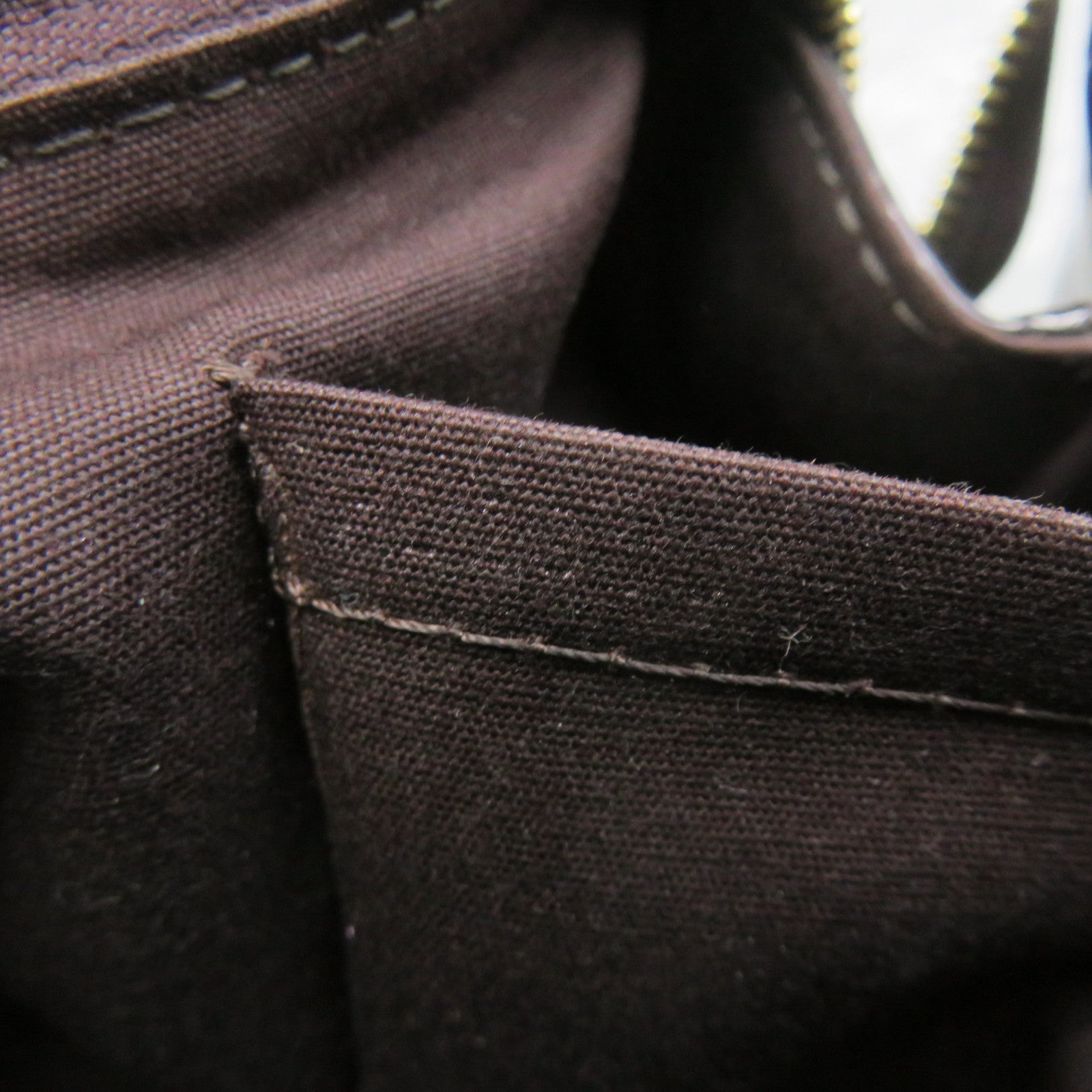LOUIS VUITTON Mono-Vernis Rosewood Avenue Shoulder Bag肩背袋深紫色
