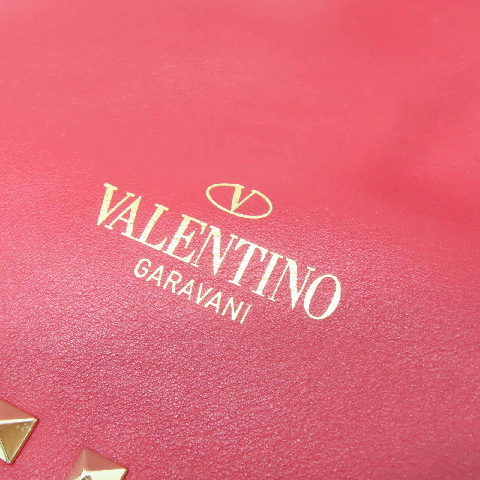 Valentino 牛皮皮革Pouch金扣手拿包紅色