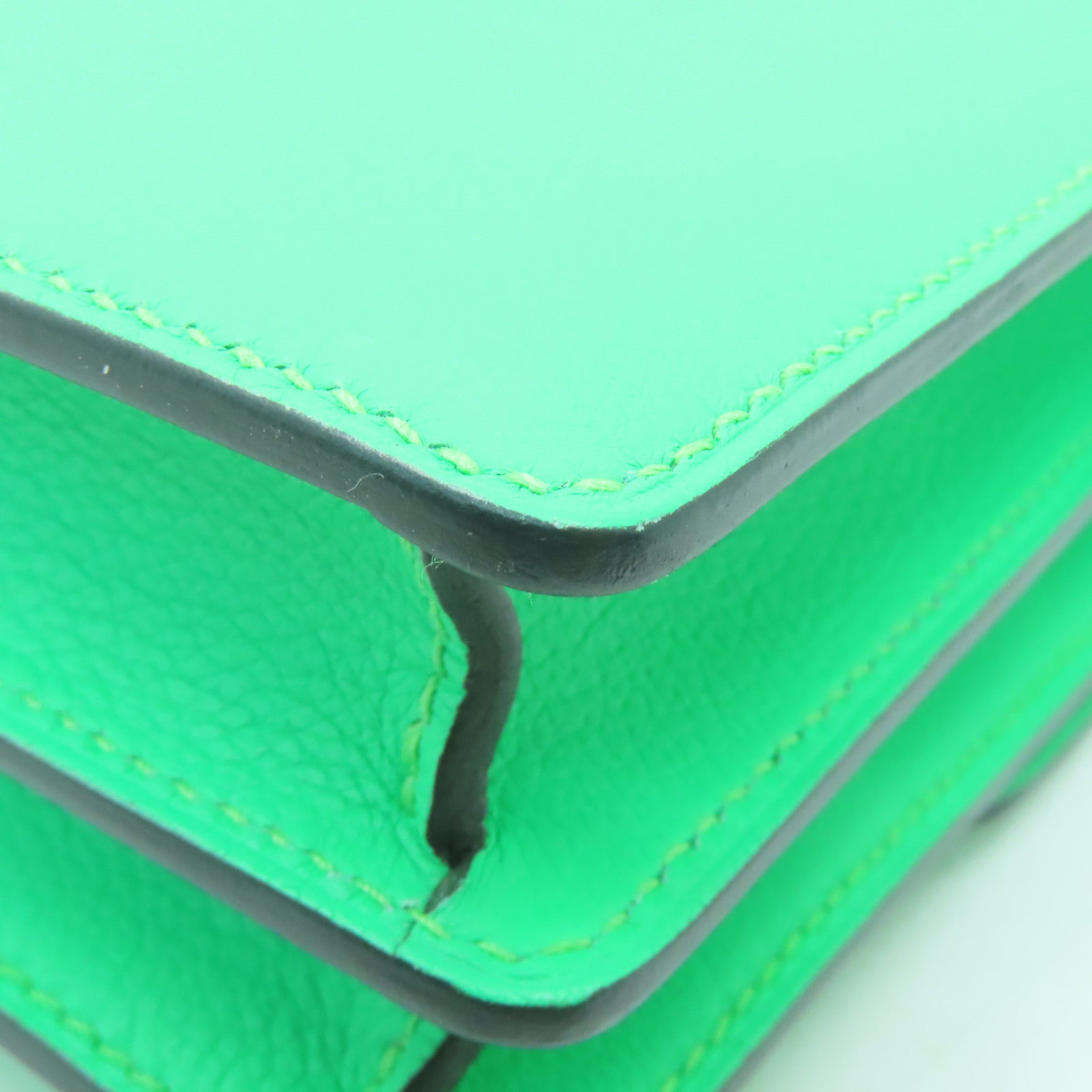 HERMES Evercolor皮革Mini Roulis銀扣肩背袋Vert Comics綠色