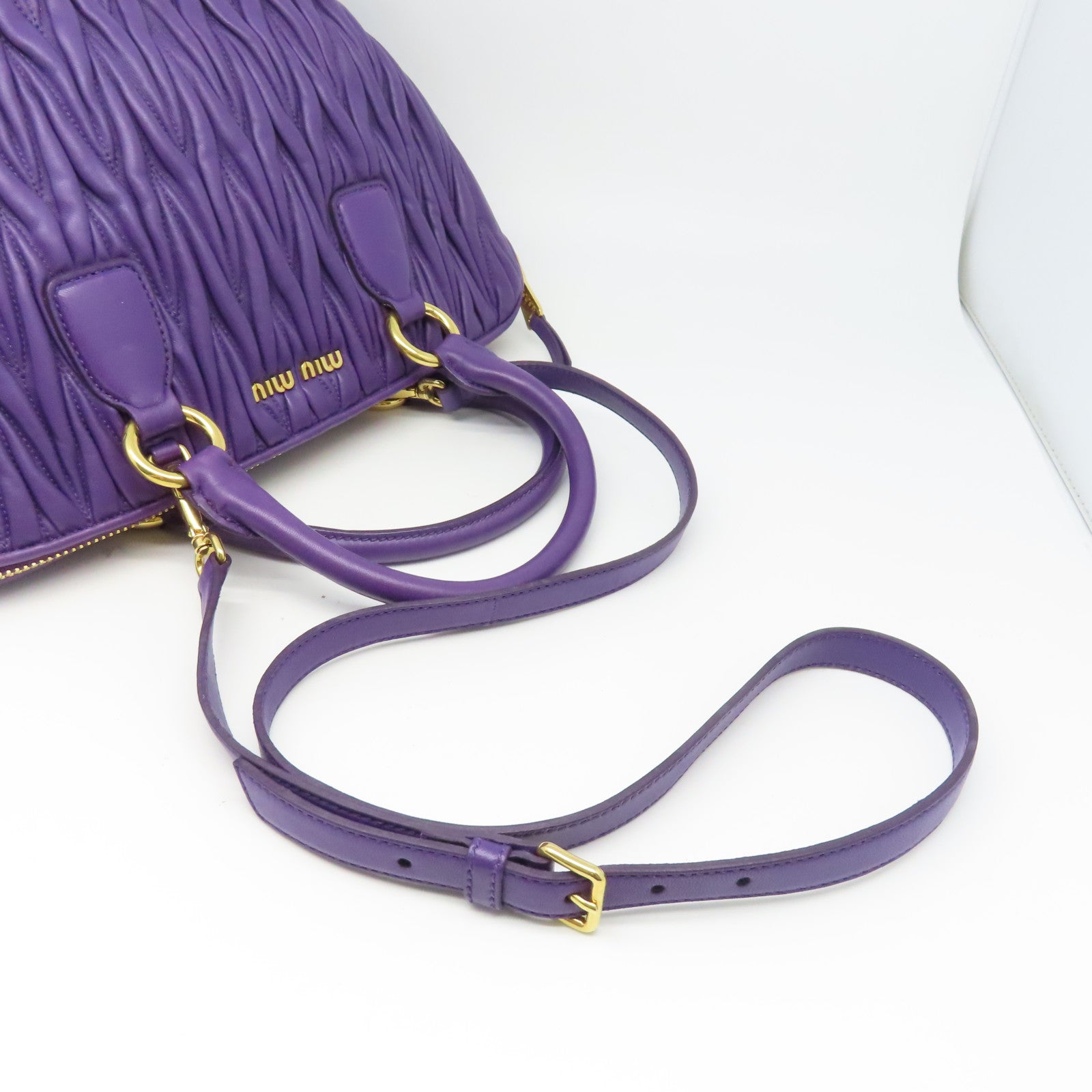 Miu Miu 羊皮皮革2Way Shoulder金扣手挽肩背兩用袋紫色