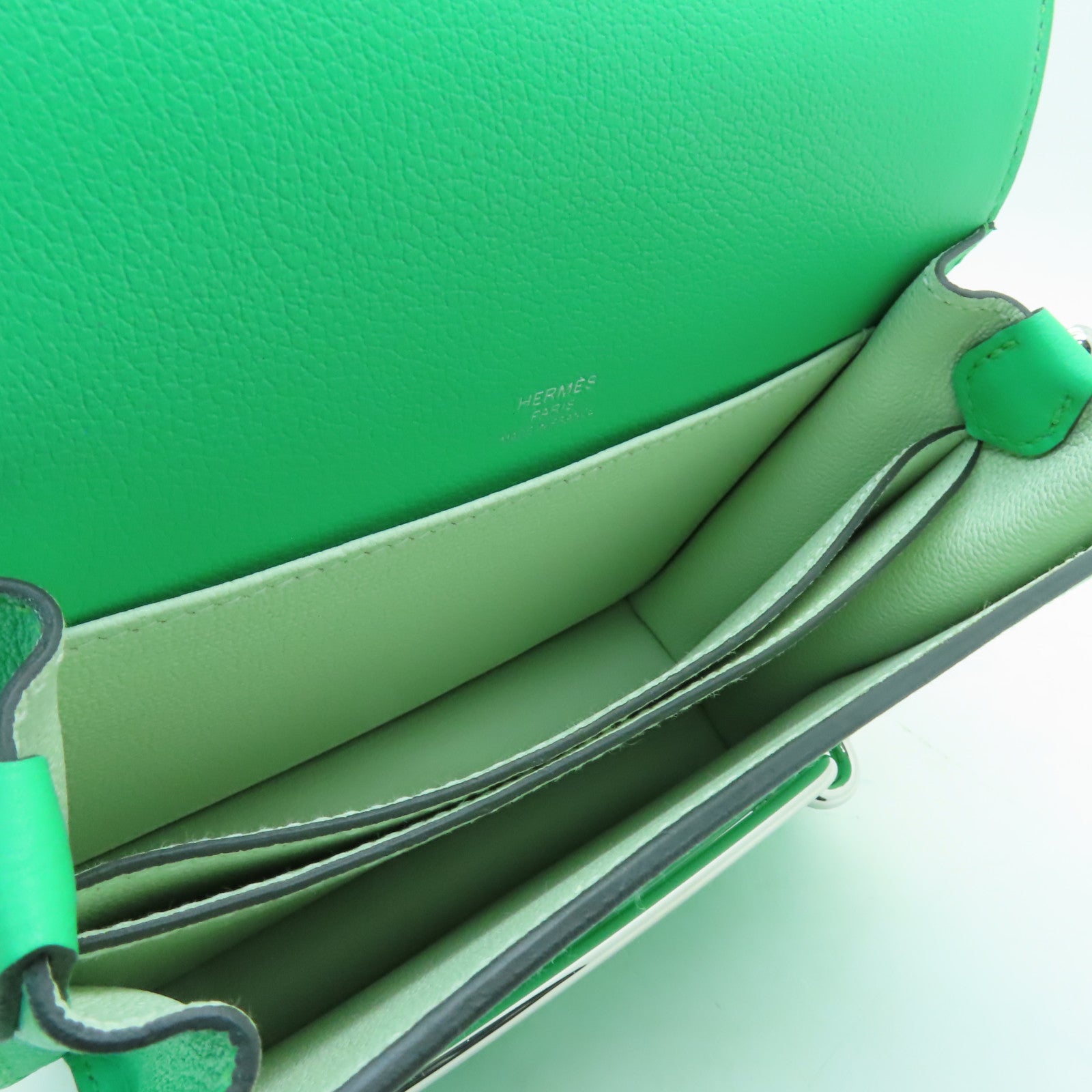 HERMES Evercolor皮革Mini Roulis銀扣肩背袋Vert Comics綠色