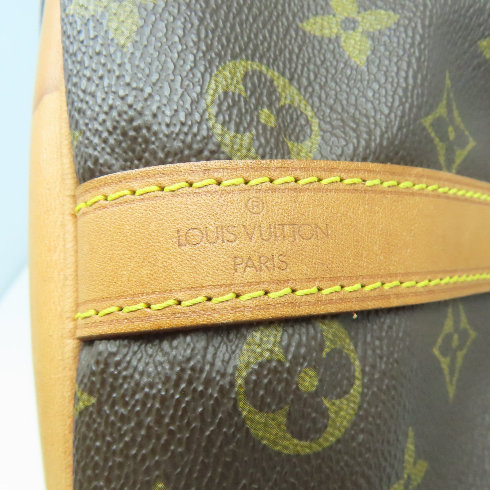 LOUIS VUITTON Monogram Petit Noe金扣肩背袋啡色