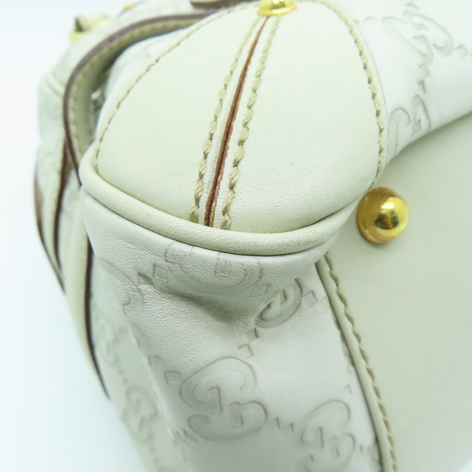 GUCCI 牛皮皮革Shoulder Bag金扣肩背袋白色