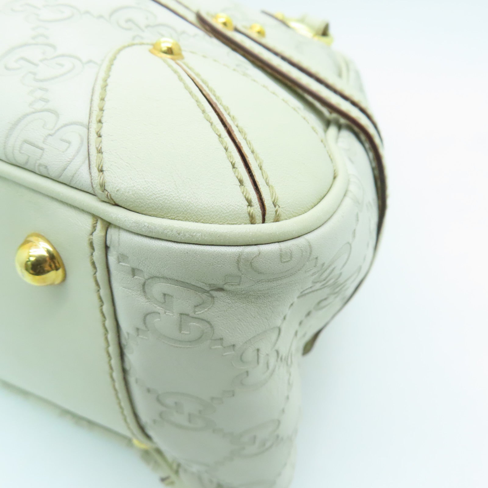 GUCCI 牛皮皮革Shoulder Bag金扣肩背袋白色