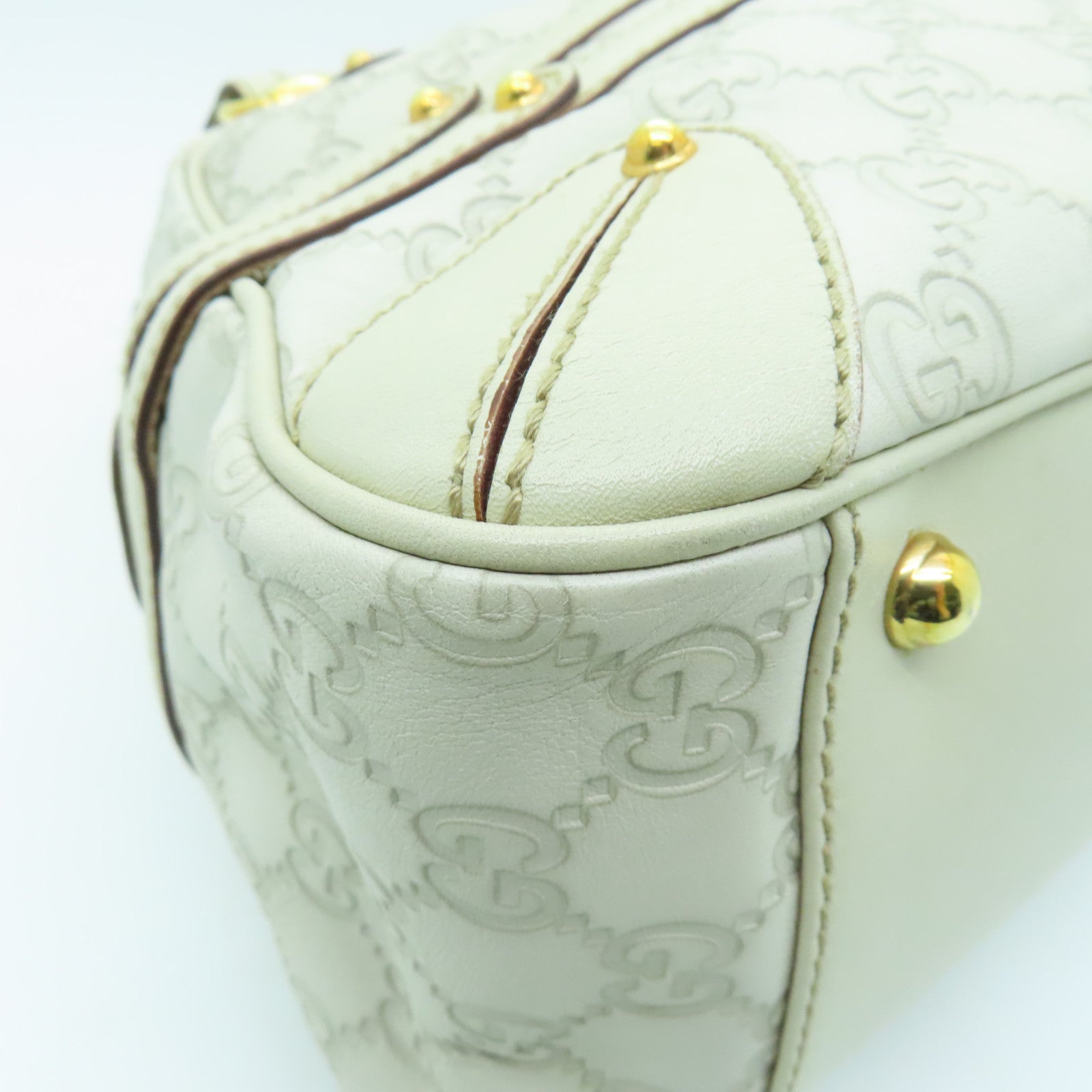 GUCCI 牛皮皮革Shoulder Bag金扣肩背袋白色