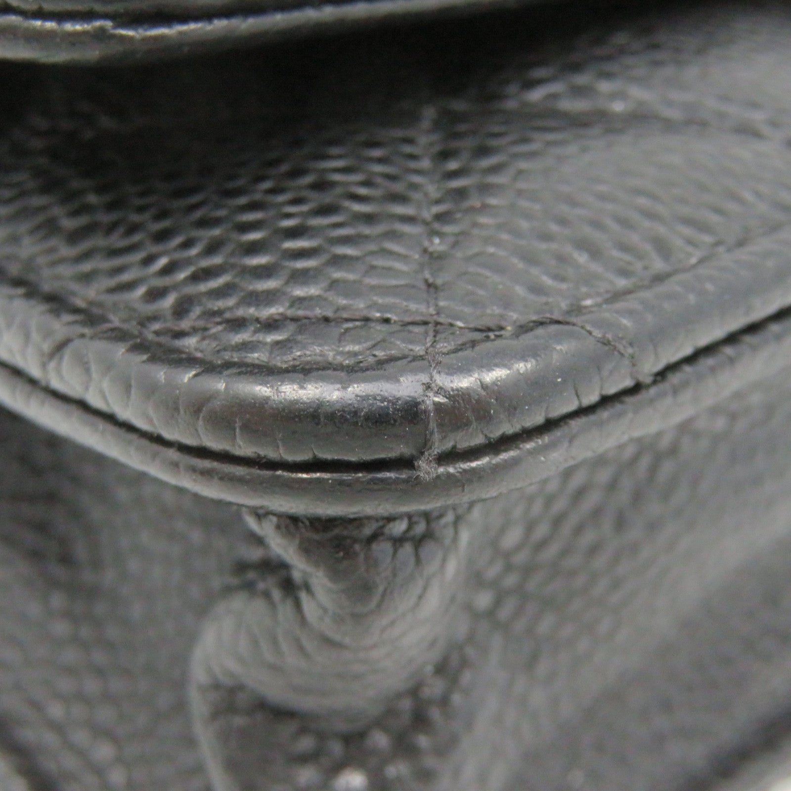 CHANEL Caviar皮革Wallet On Chain Shoulder Bag金扣链带钱包肩背袋黑色