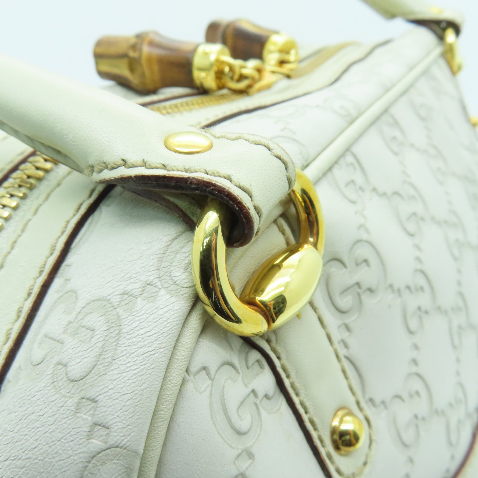 GUCCI 牛皮皮革Shoulder Bag金扣肩背袋白色