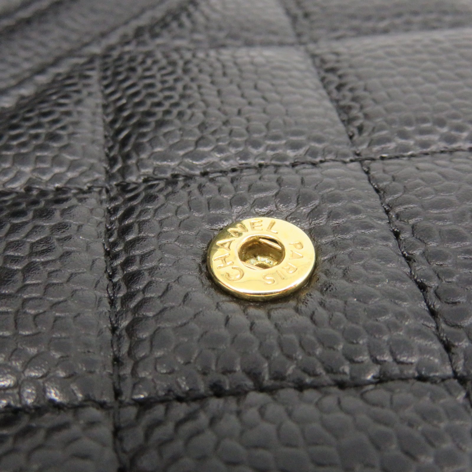 CHANEL Caviar皮革Wallet On Chain Shoulder Bag金扣链带钱包肩背袋黑色
