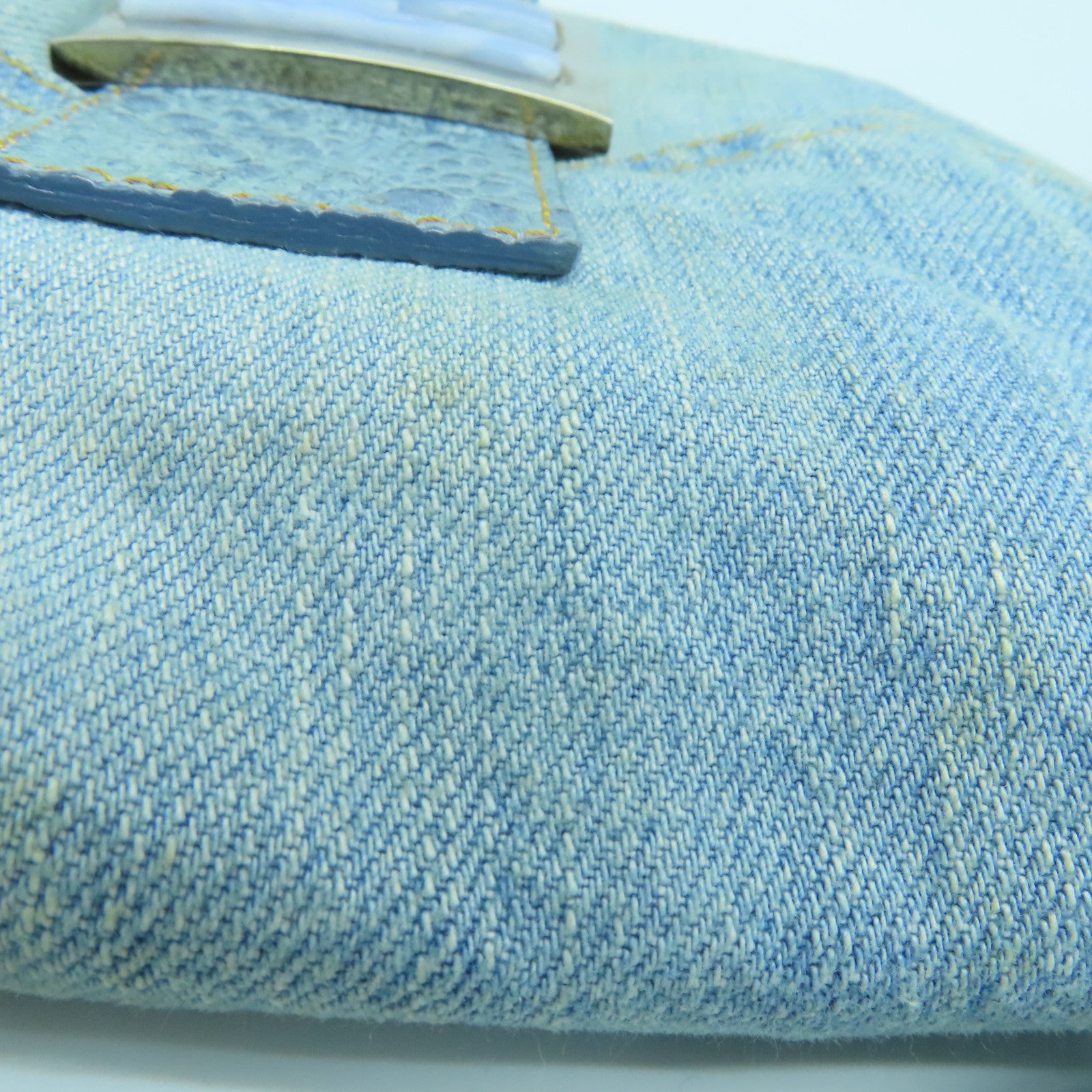 FENDI 牛仔布Handbag銀扣手挽袋藍色