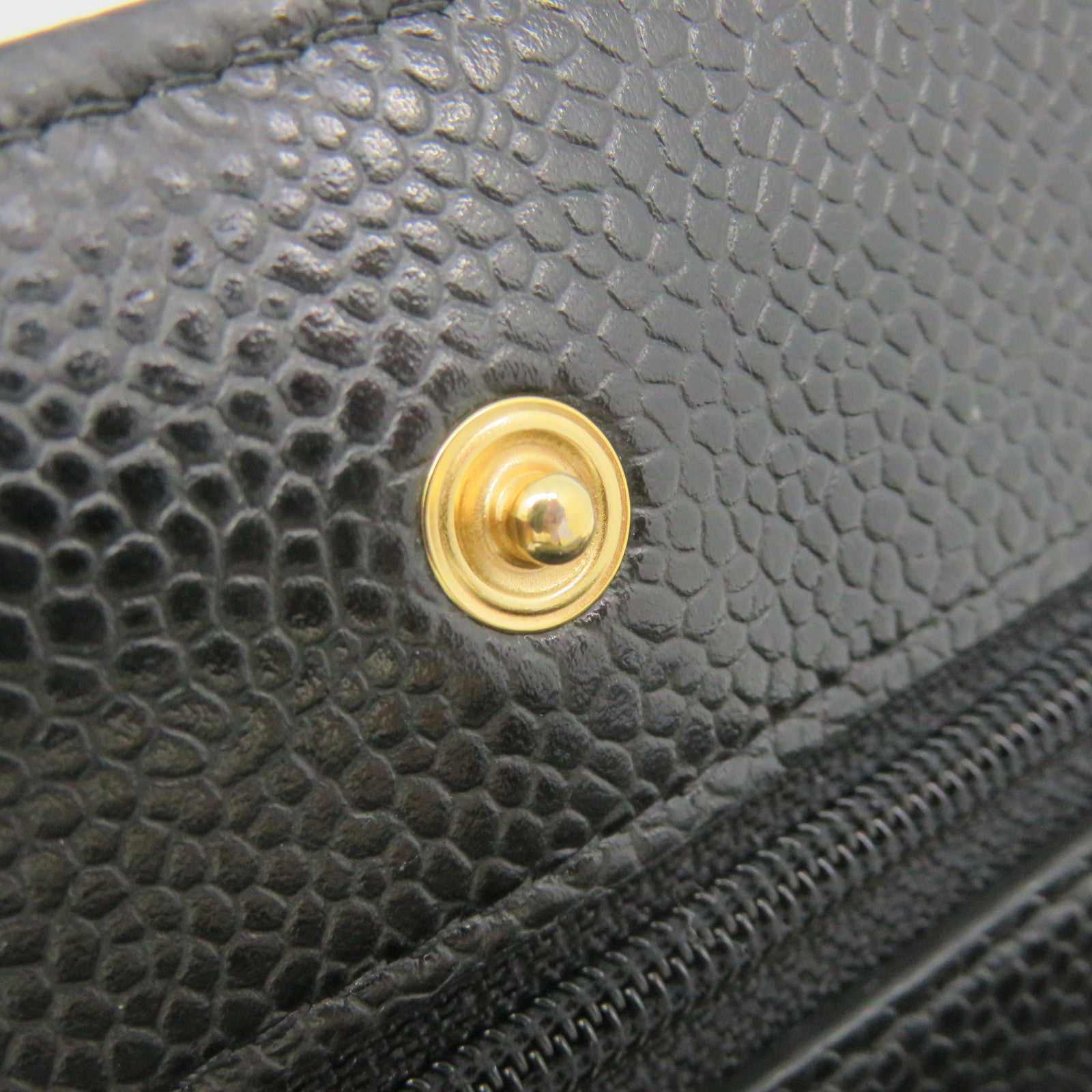 CHANEL Caviar皮革Wallet On Chain Shoulder Bag金扣链带钱包肩背袋黑色