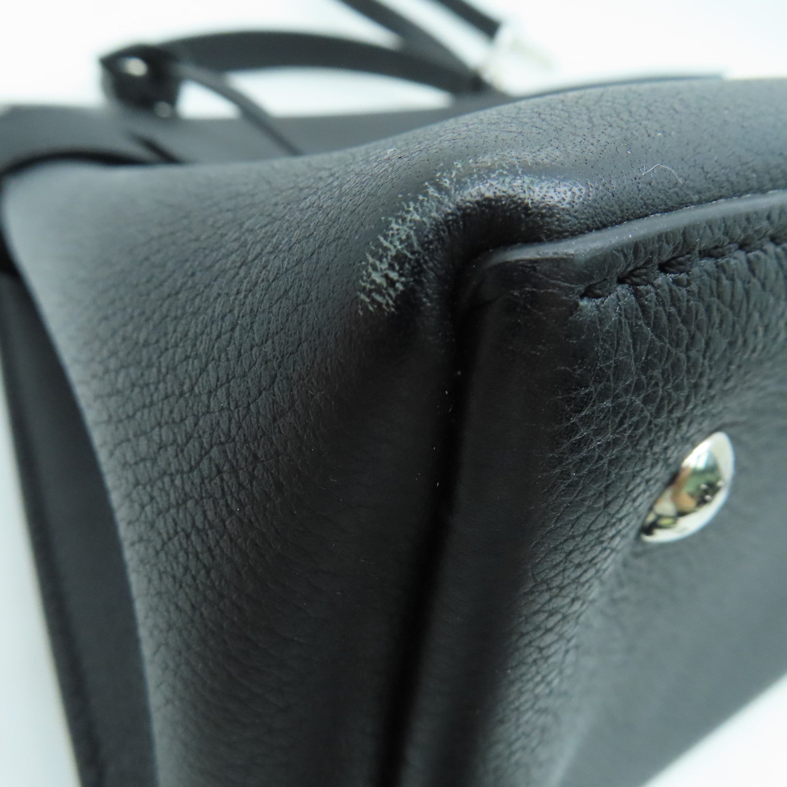 LOUIS VUITTON 牛皮皮革Lockme Ever 2 way Shoulder银扣手挽肩背两用袋黑色