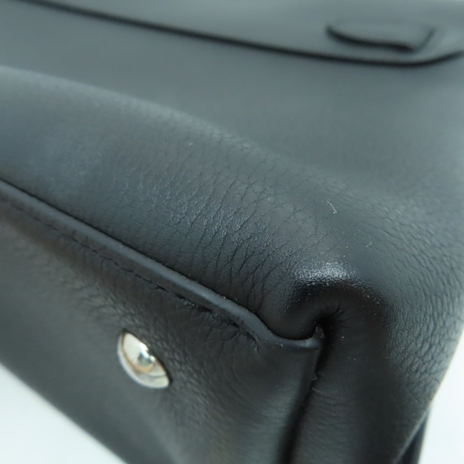 LOUIS VUITTON 牛皮皮革Lockme Ever 2 way Shoulder银扣手挽肩背两用袋黑色