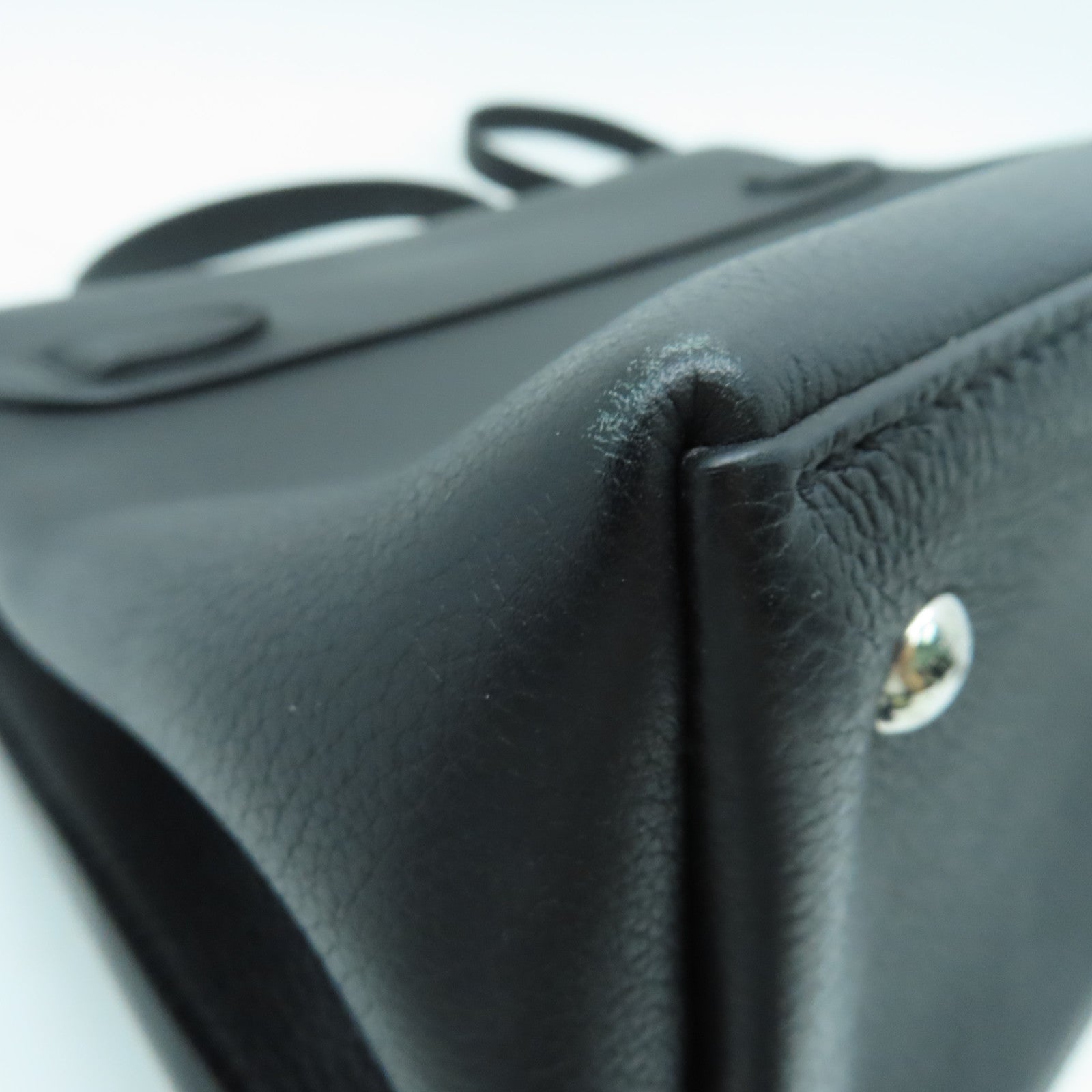 LOUIS VUITTON 牛皮皮革Lockme Ever 2 way Shoulder银扣手挽肩背两用袋黑色