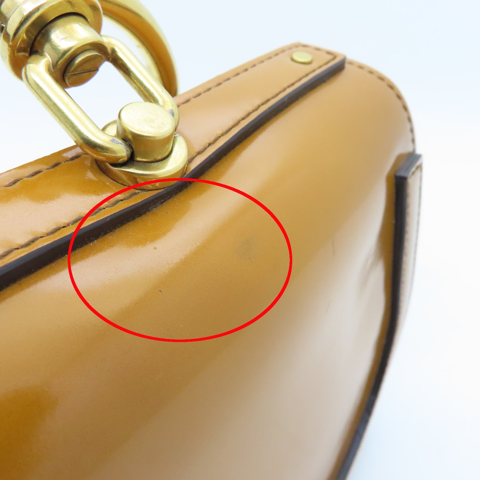 Chloe Patent Leather/Bracelet Nile Gold Buckle Handle Shoulder Bag