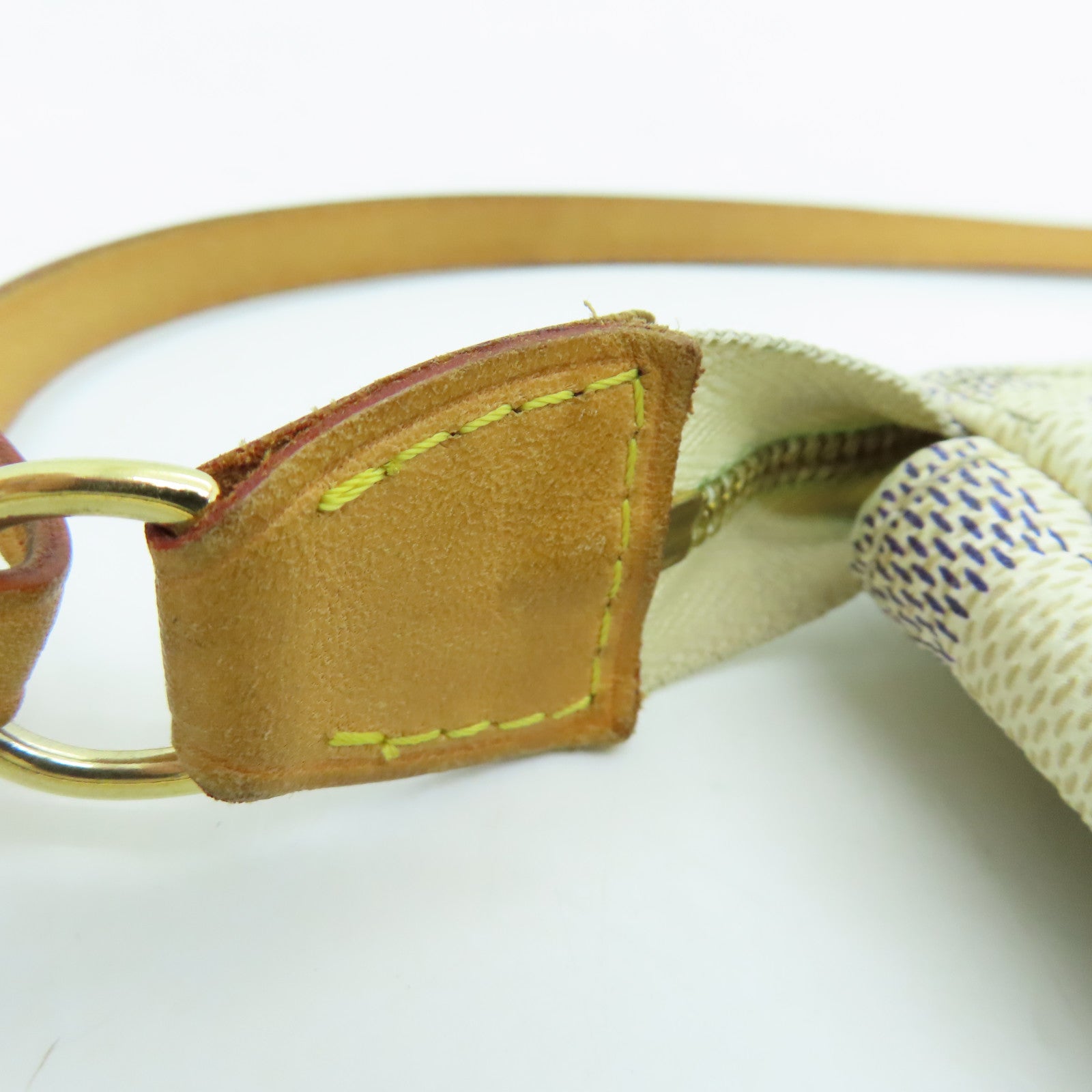 LOUIS VUITTON Damier Azur Pochette Accessories金扣手挽袋米白色
