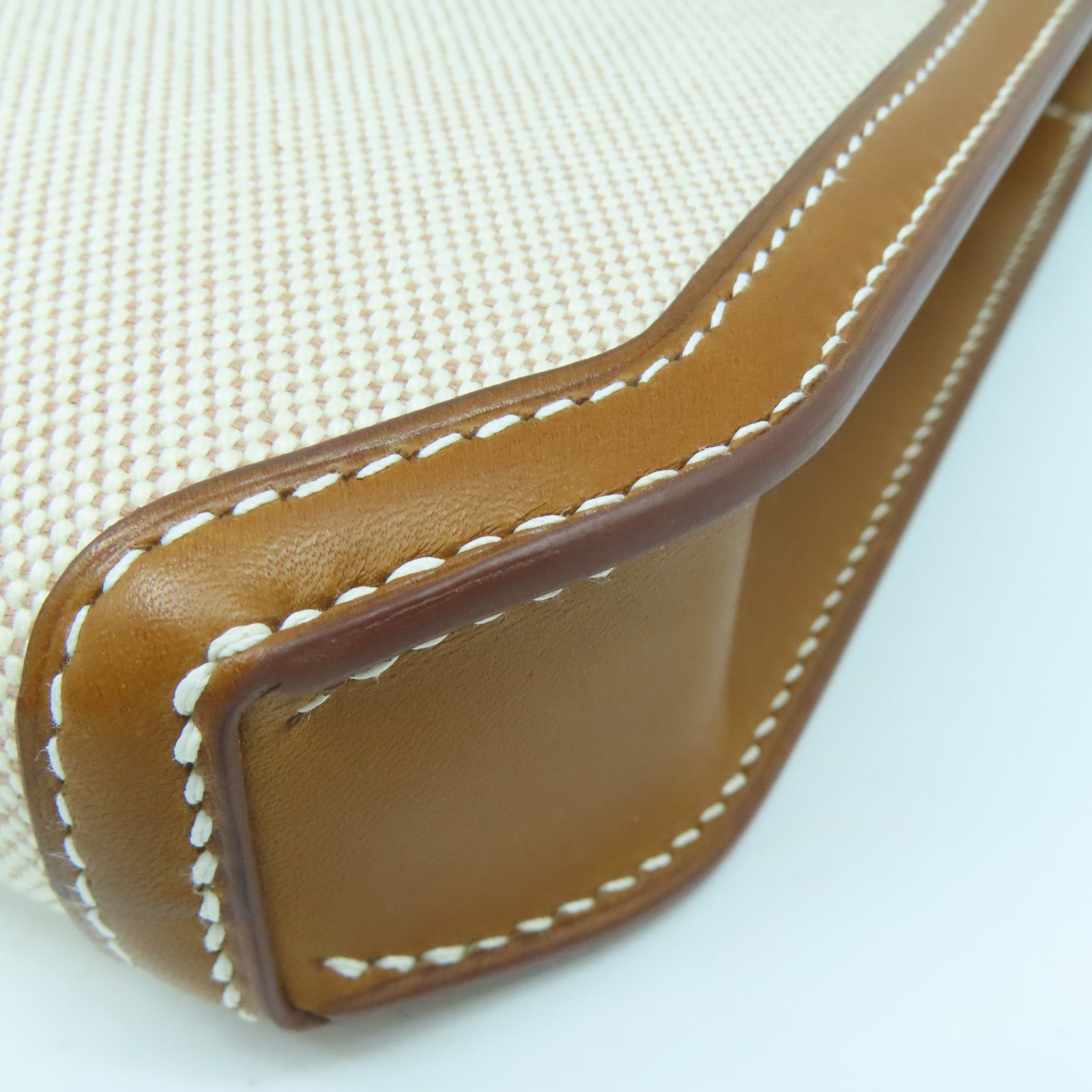 HERMES Toile帆布/Barenia皮革Kelly Depeches 25银扣手拿包白色/啡色