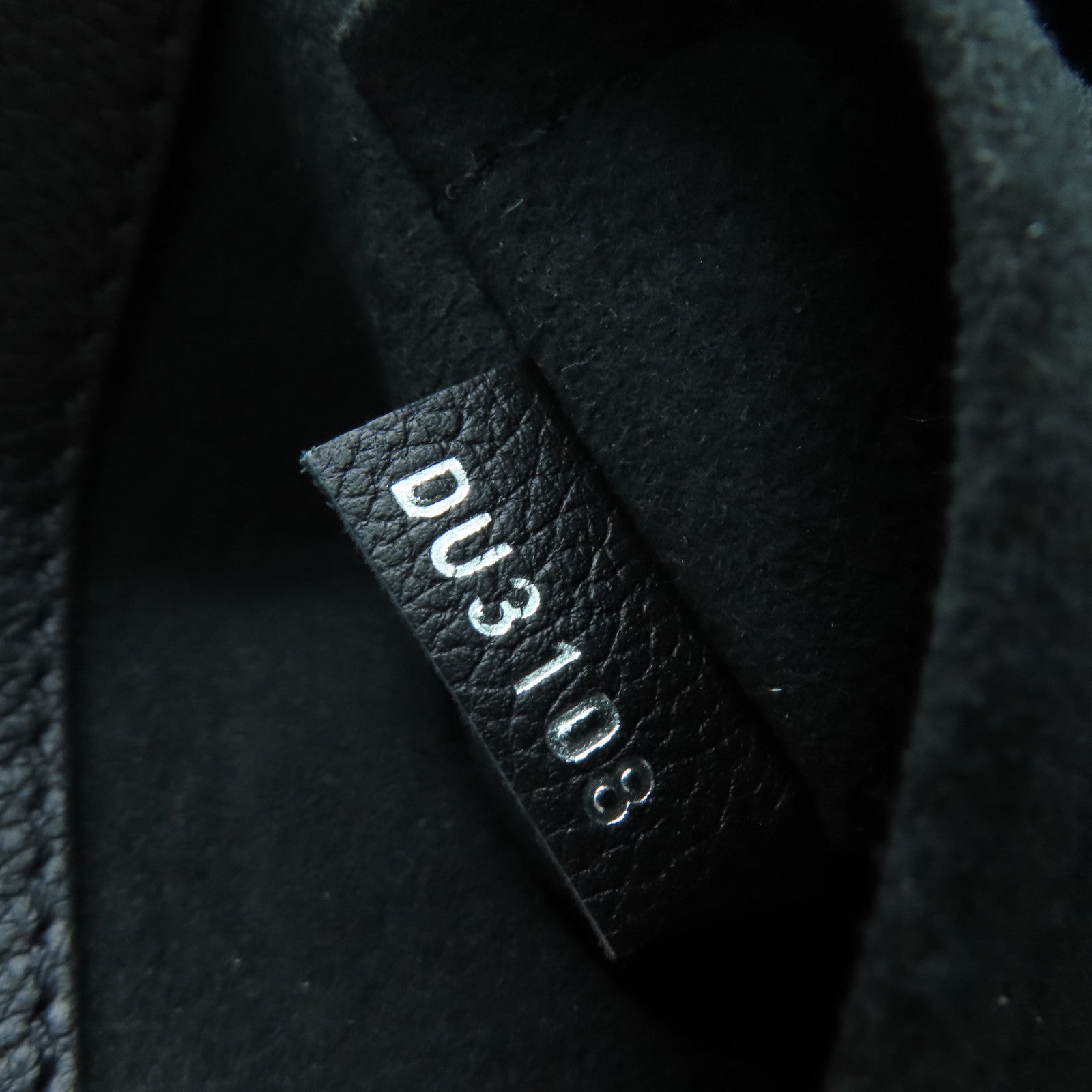 LOUIS VUITTON 牛皮皮革Lockme Ever 2 way Shoulder银扣手挽肩背两用袋黑色