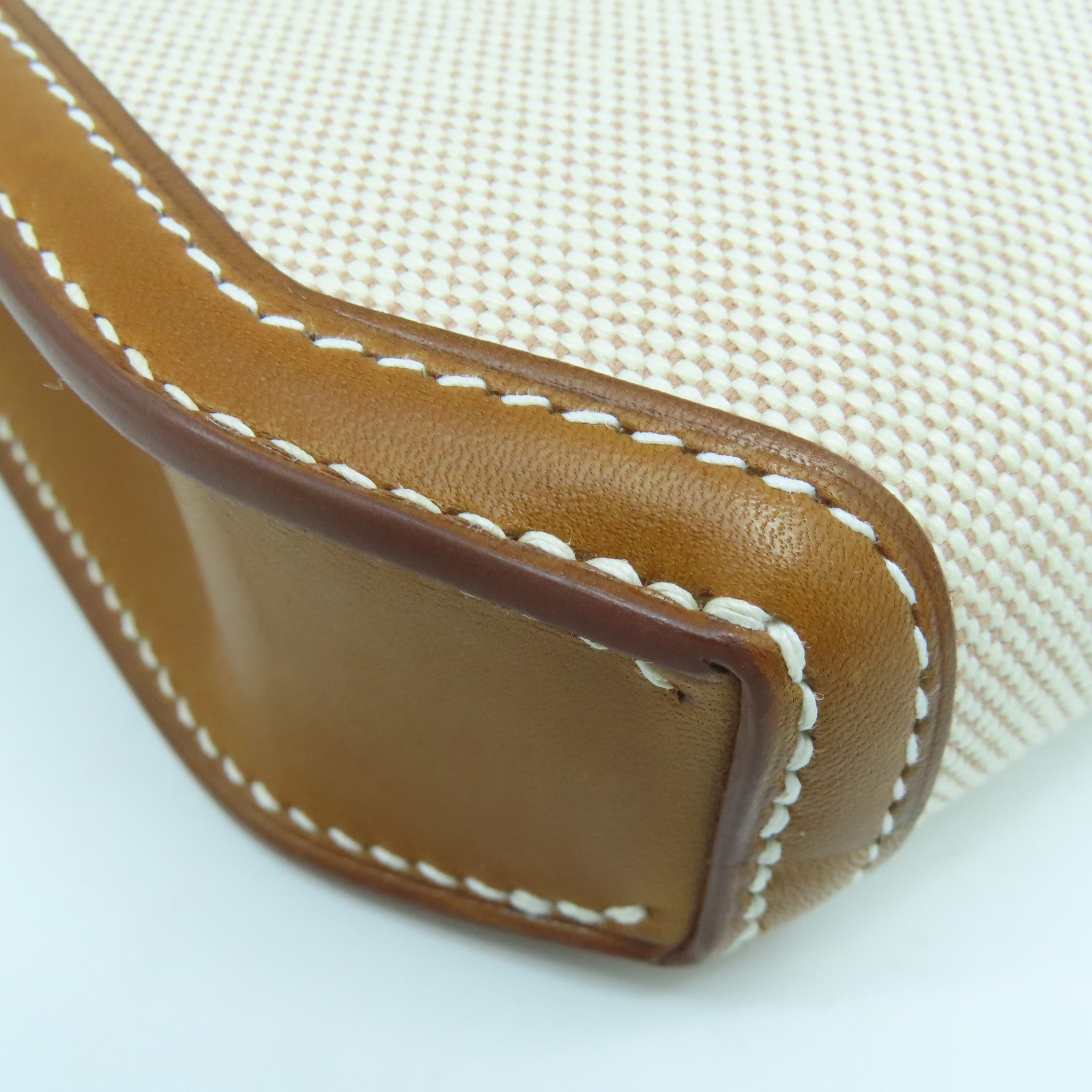 HERMES Toile帆布/Barenia皮革Kelly Depeches 25银扣手拿包白色/啡色