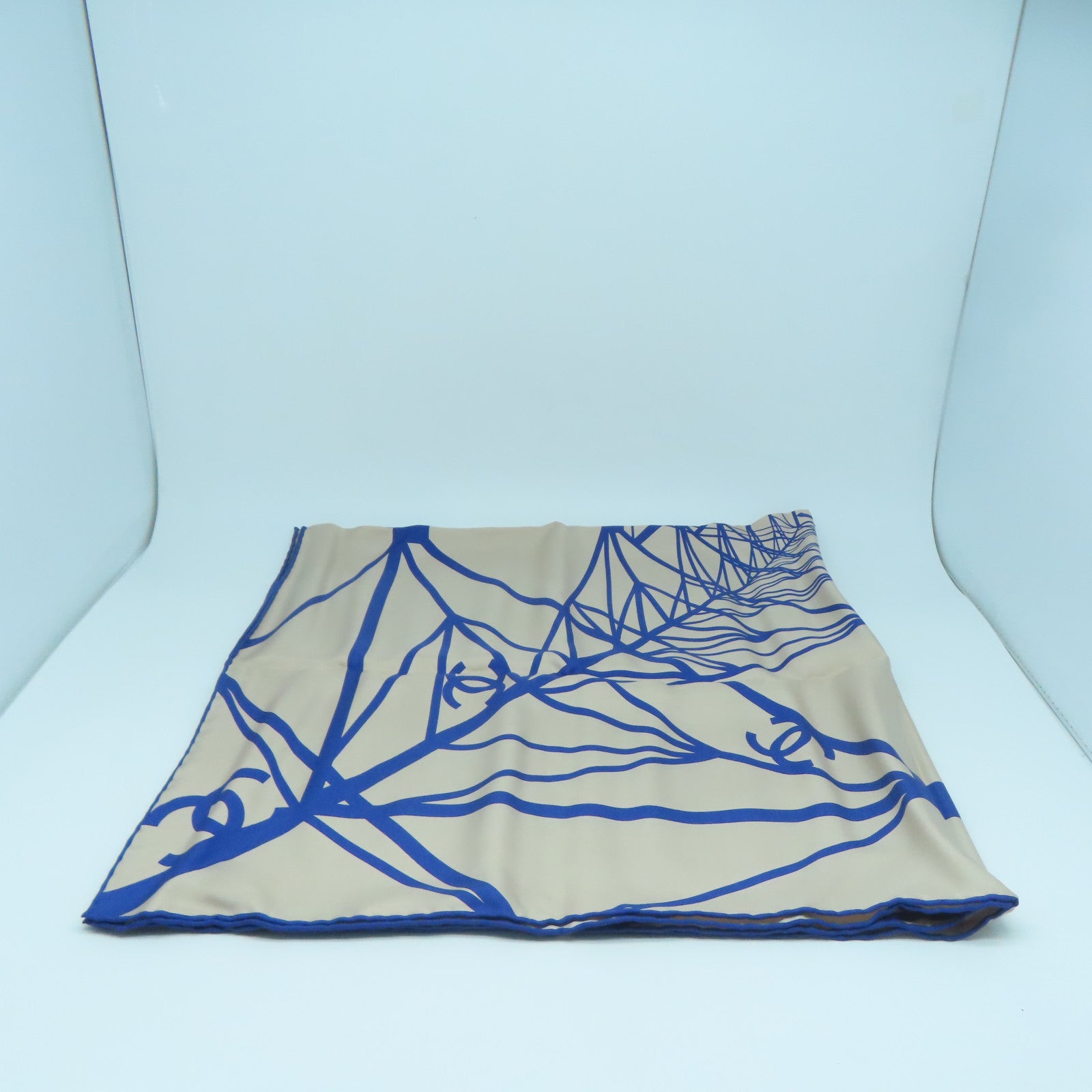 CHANEL 【激減優惠】絲質Chanel Scarf圍巾米色/藍色