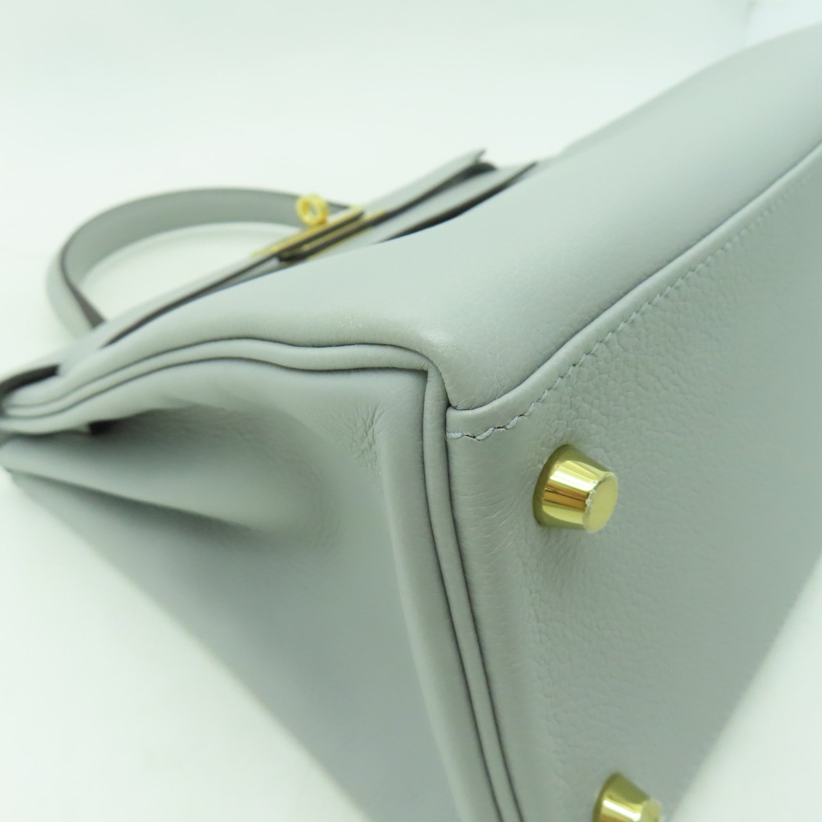 HERMES Evercolor皮革Kelly 28金扣手挽肩背兩用袋淺藍色