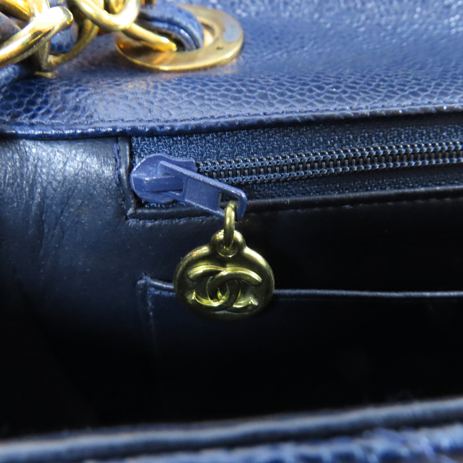 CHANEL 斜紋牛皮皮革Vintage Chain Shoulder Bag金扣鏈帶肩背袋藍色