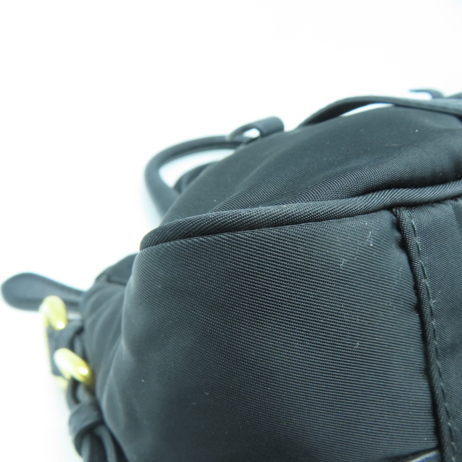 PRADA 尼龙2 way Shoulder金扣手挽肩背两用袋