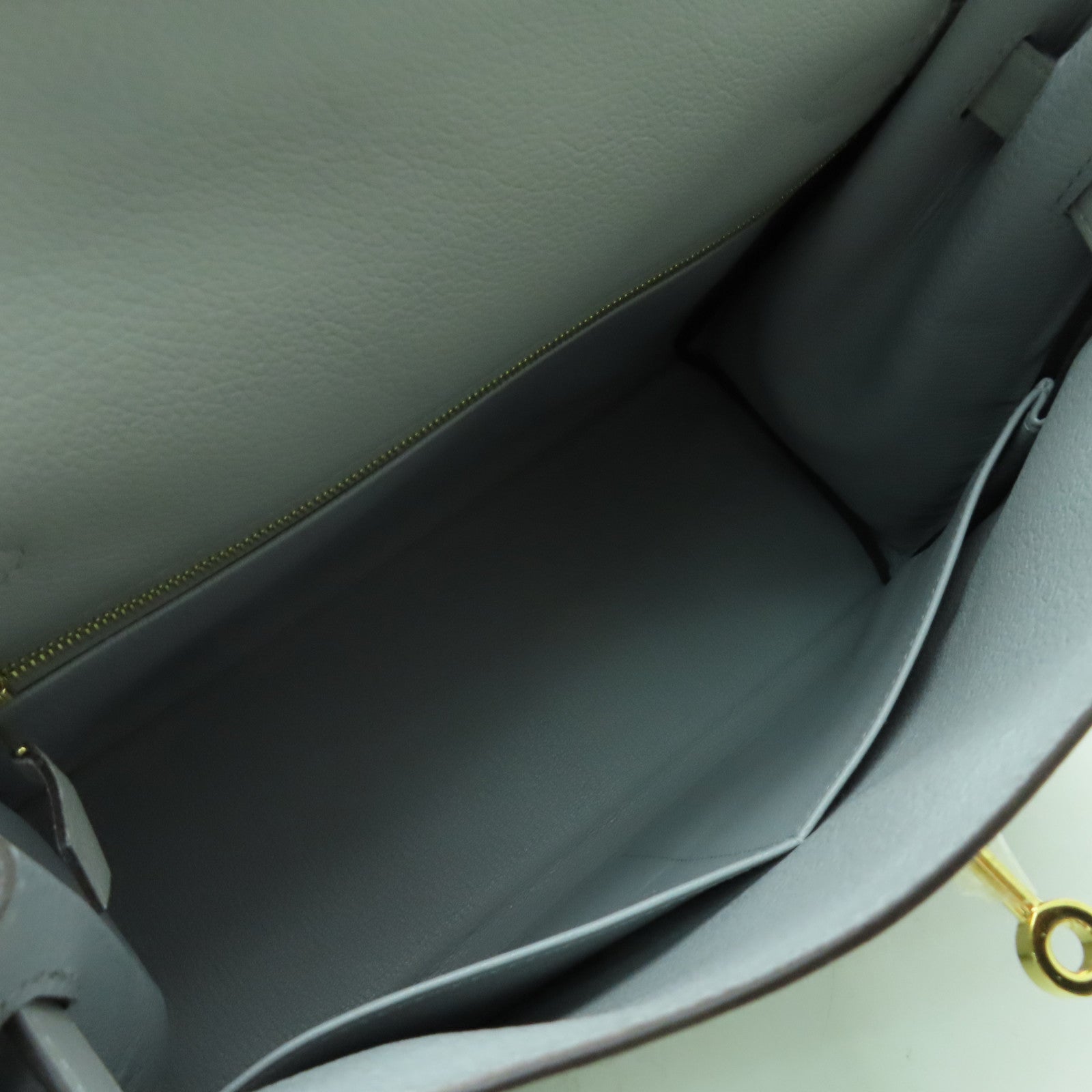 HERMES Evercolor皮革Kelly 28金扣手挽肩背兩用袋淺藍色