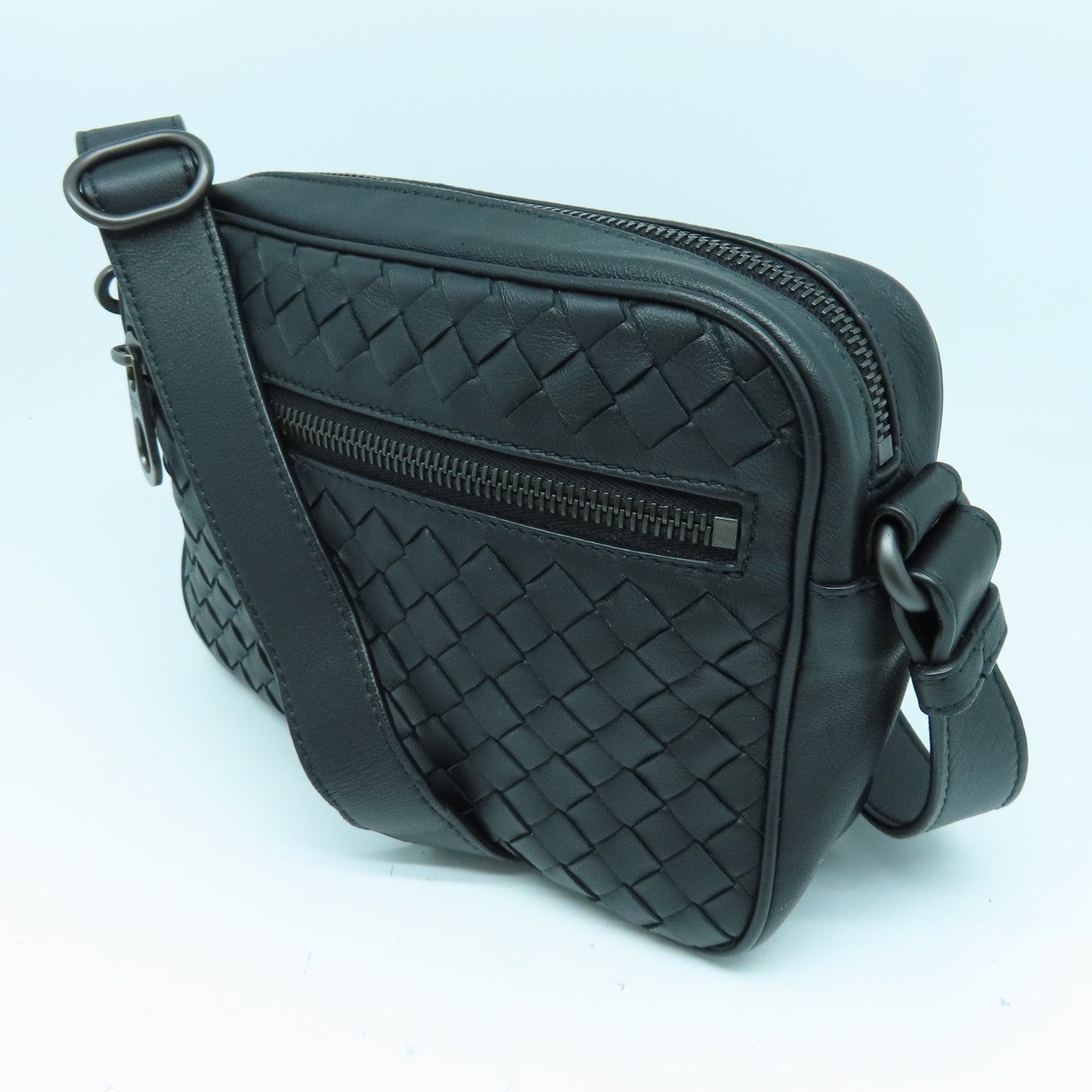 BOTTEGA VENETA 织纹皮革Shoulder Bag肩背袋黑色