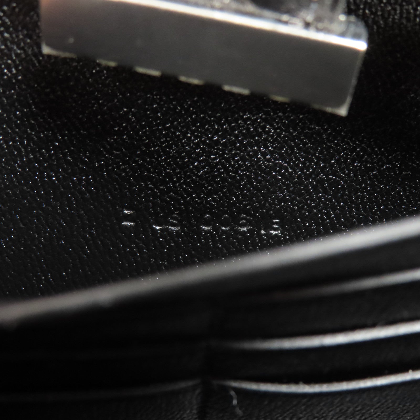 HERMES 鱷魚皮革Constance To Go銀扣肩背袋黑色