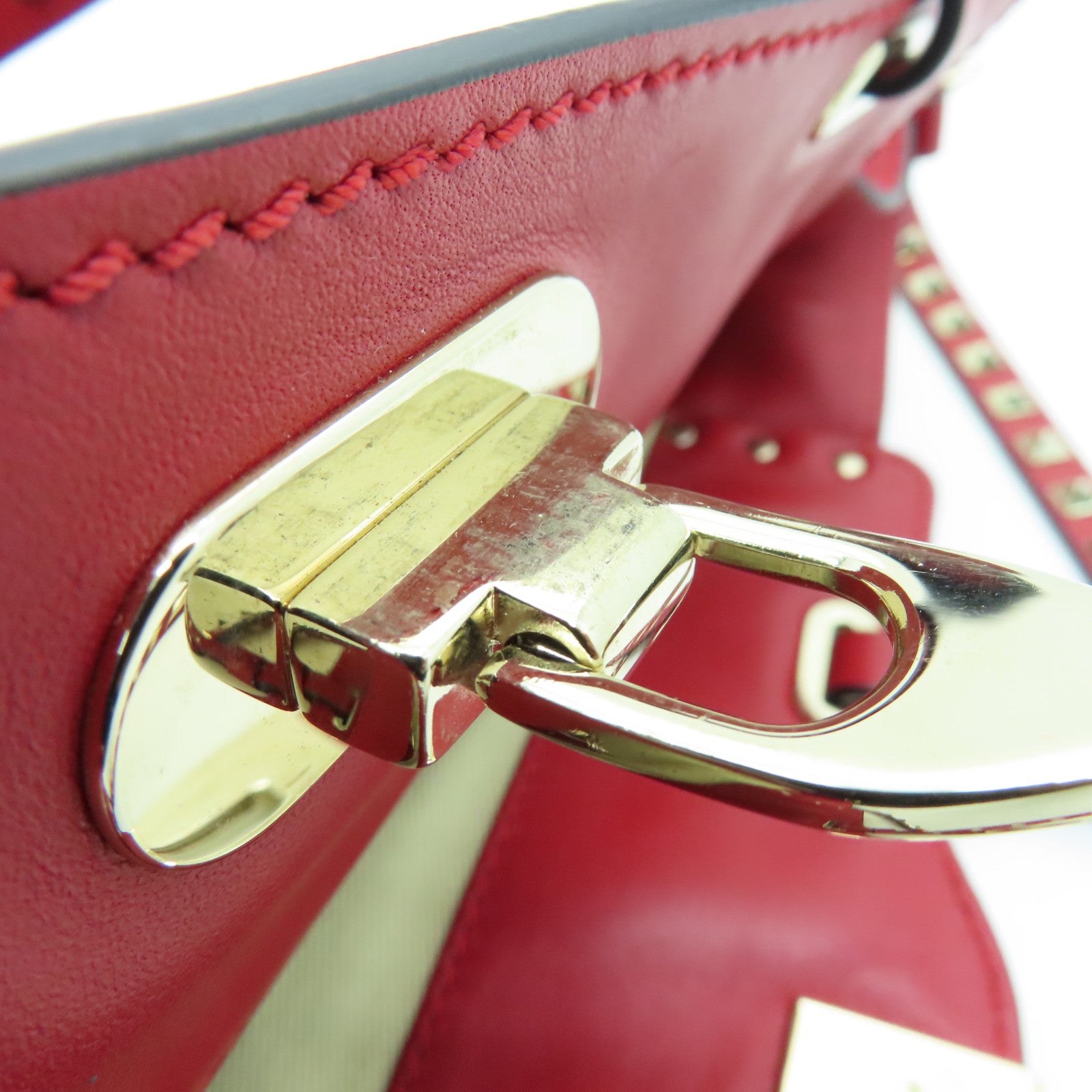 Valentino sheepskin leather 2way Shoulder Bag gold buckle handle shoulder bag red