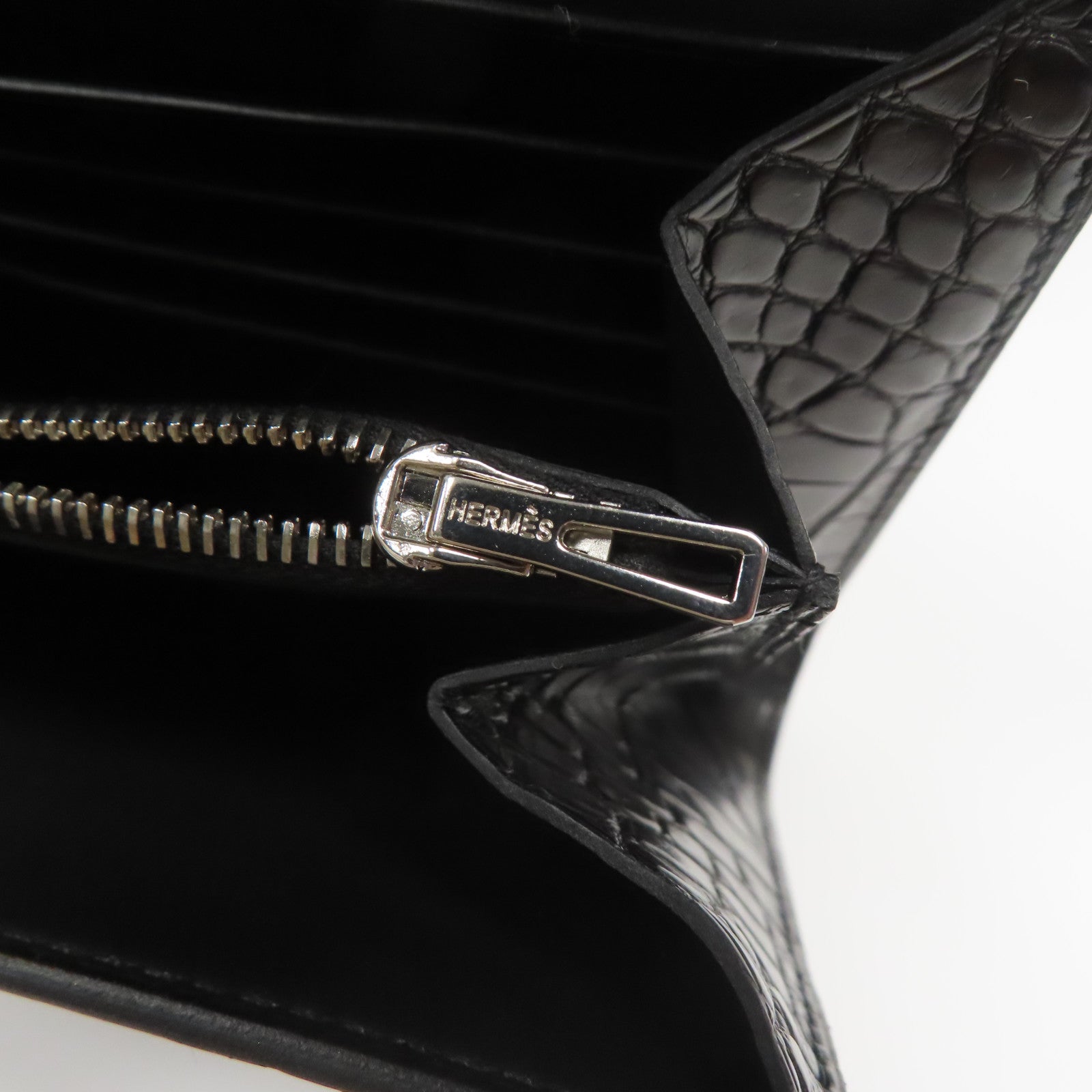 HERMES 鱷魚皮革Constance To Go銀扣肩背袋黑色