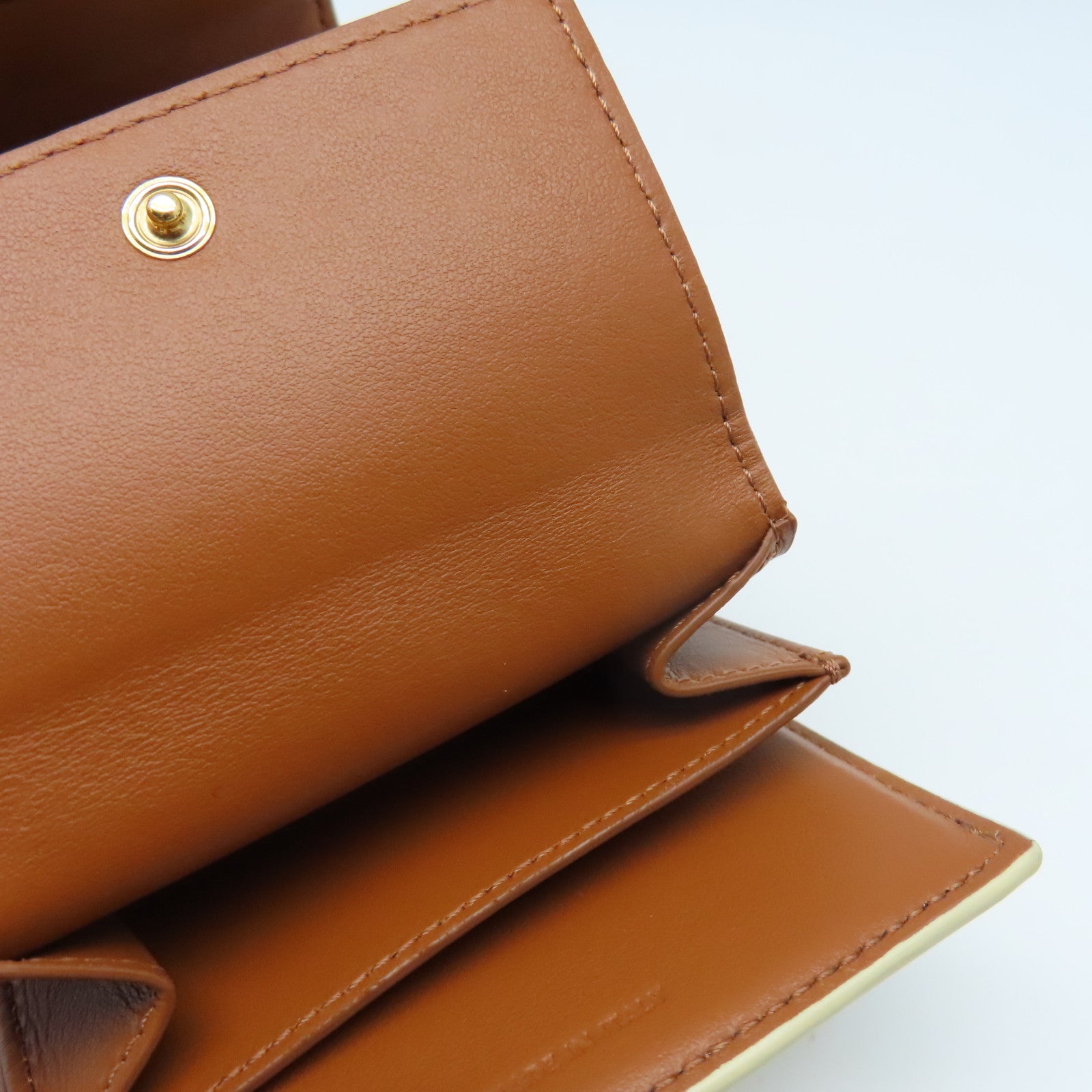 CELINE 塗層帆布/牛皮皮革Wallet金扣錢包白色