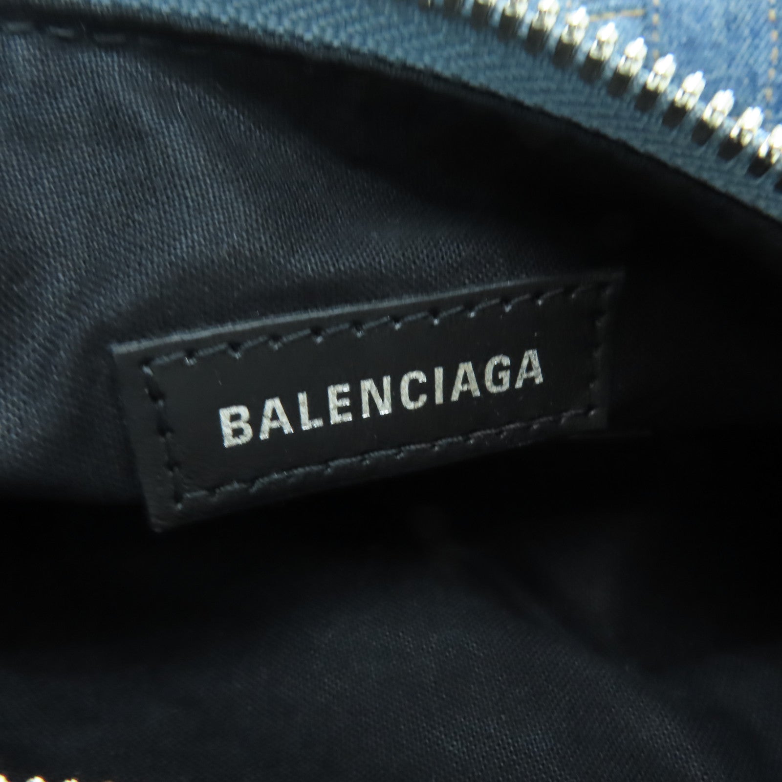 BALENCIAGA 牛仔布Le Cagole XS銀扣肩背袋淺藍色