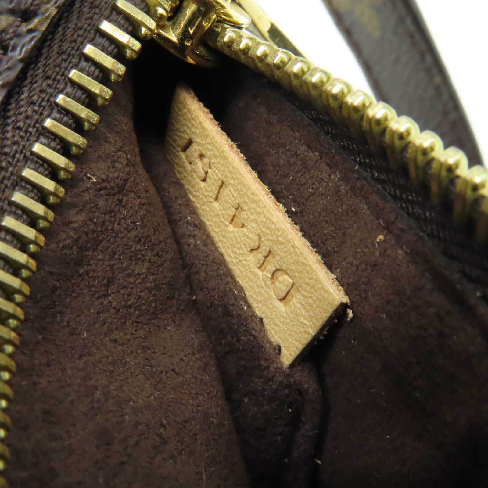 LOUIS VUITTON Monogram Pochette Metis金扣手挽肩背兩用袋啡色