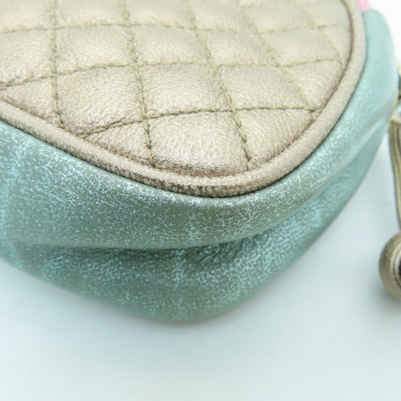 GUCCI leather Zumi Horsebit gold buckle shoulder bag pink light green