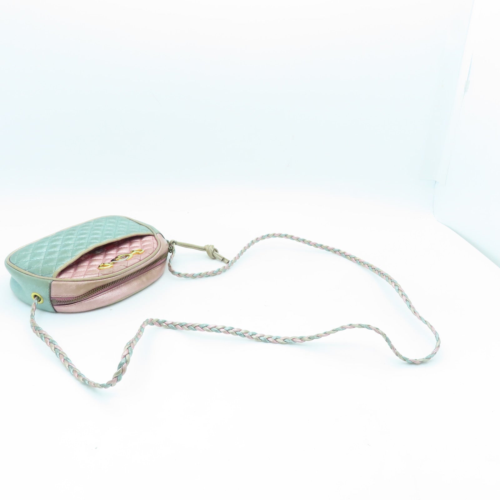 GUCCI leather Zumi Horsebit gold buckle shoulder bag pink light green
