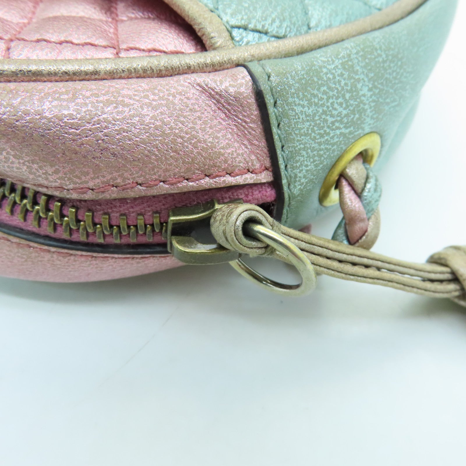 GUCCI leather Zumi Horsebit gold buckle shoulder bag pink light green