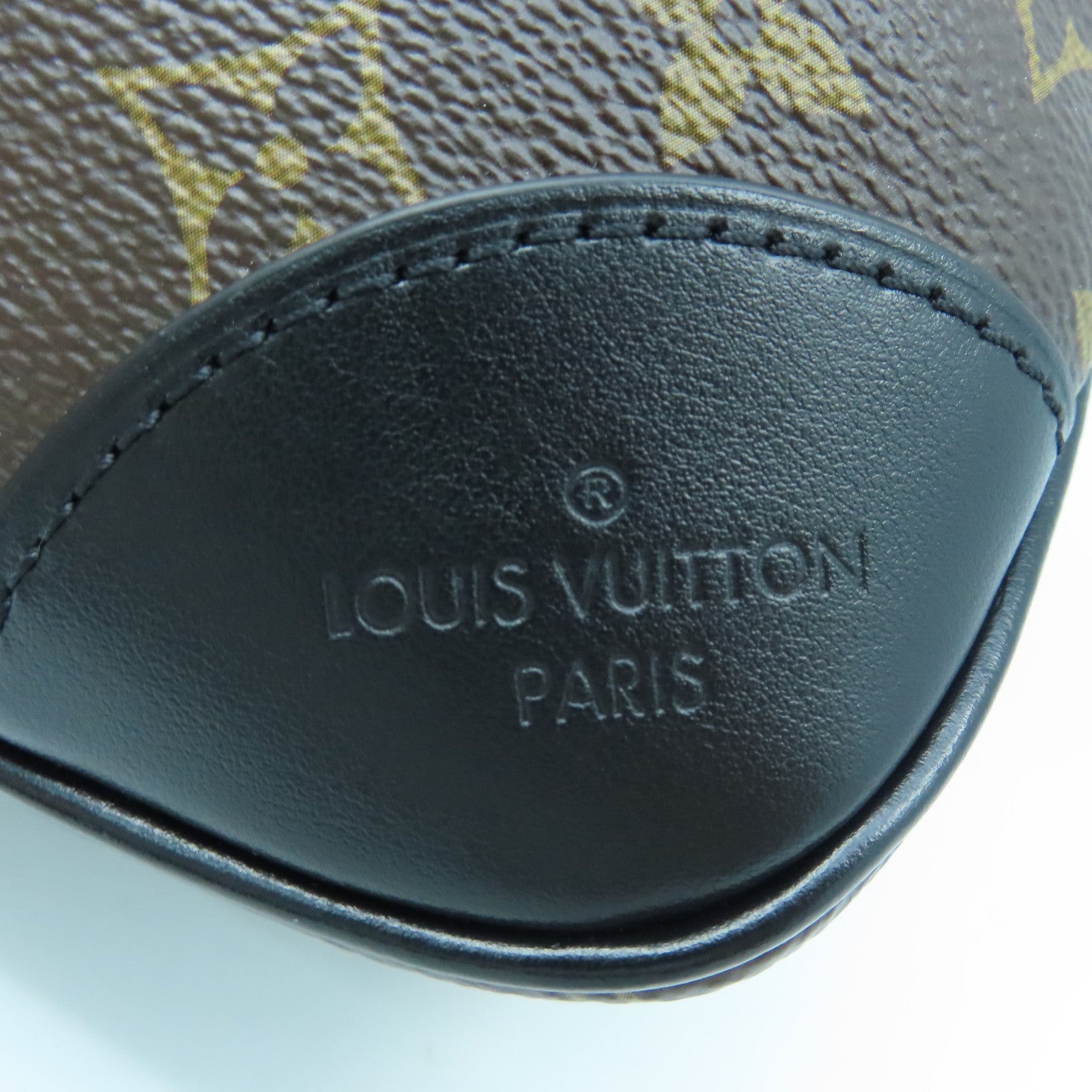 LOUIS VUITTON Monogram Boulogne Gold Buckle Shoulder Bag Brown